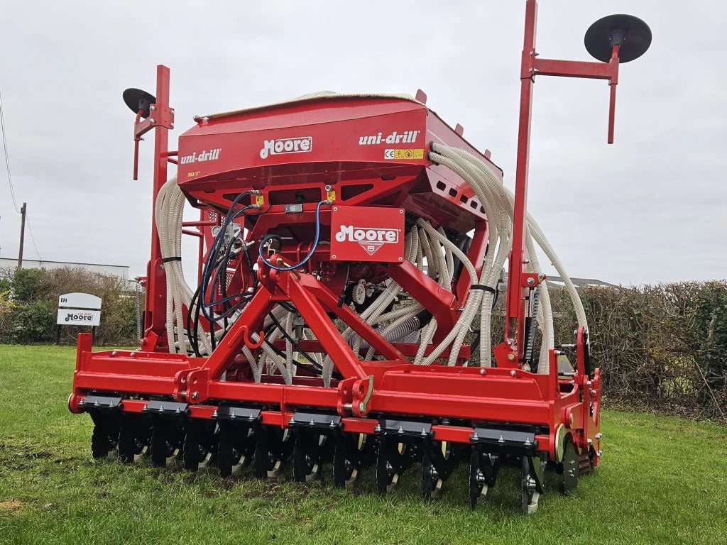 Moore MDH 1700 Dual Hopper UniDrill