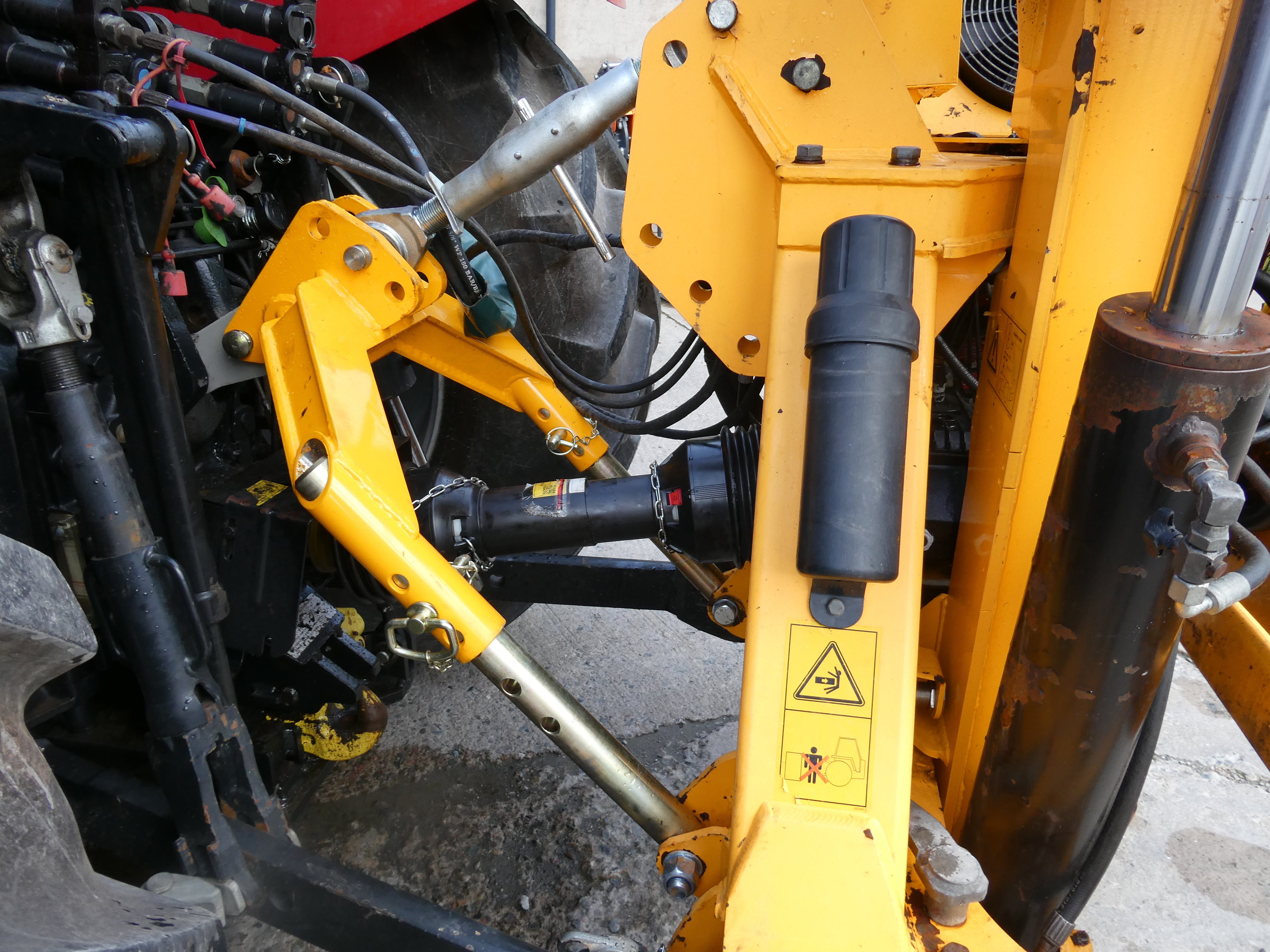 ShelbourneHD775VFR Hedgecutter waiting to be checked over