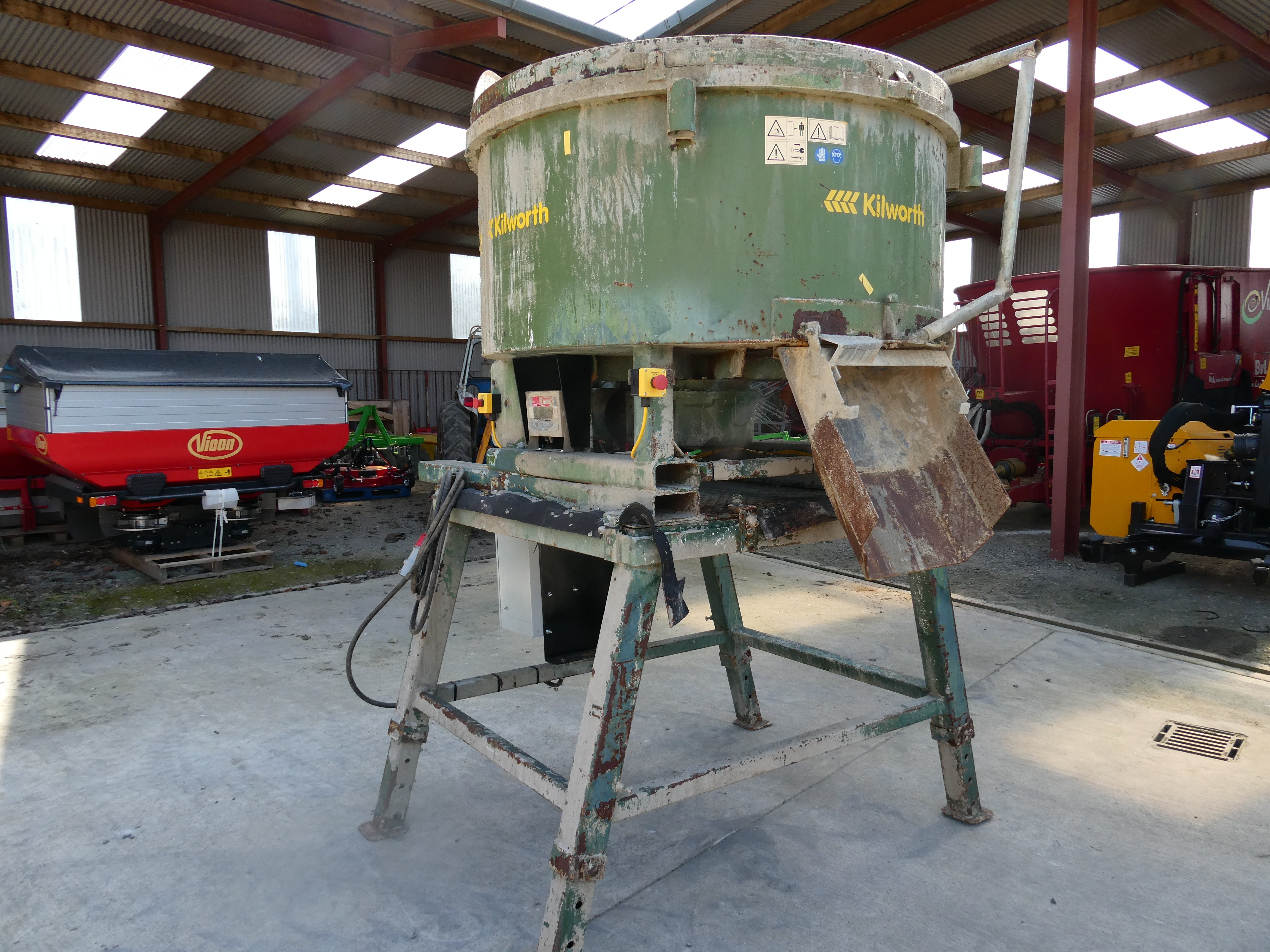 Kilworth Pan Mixer with Electric Motor