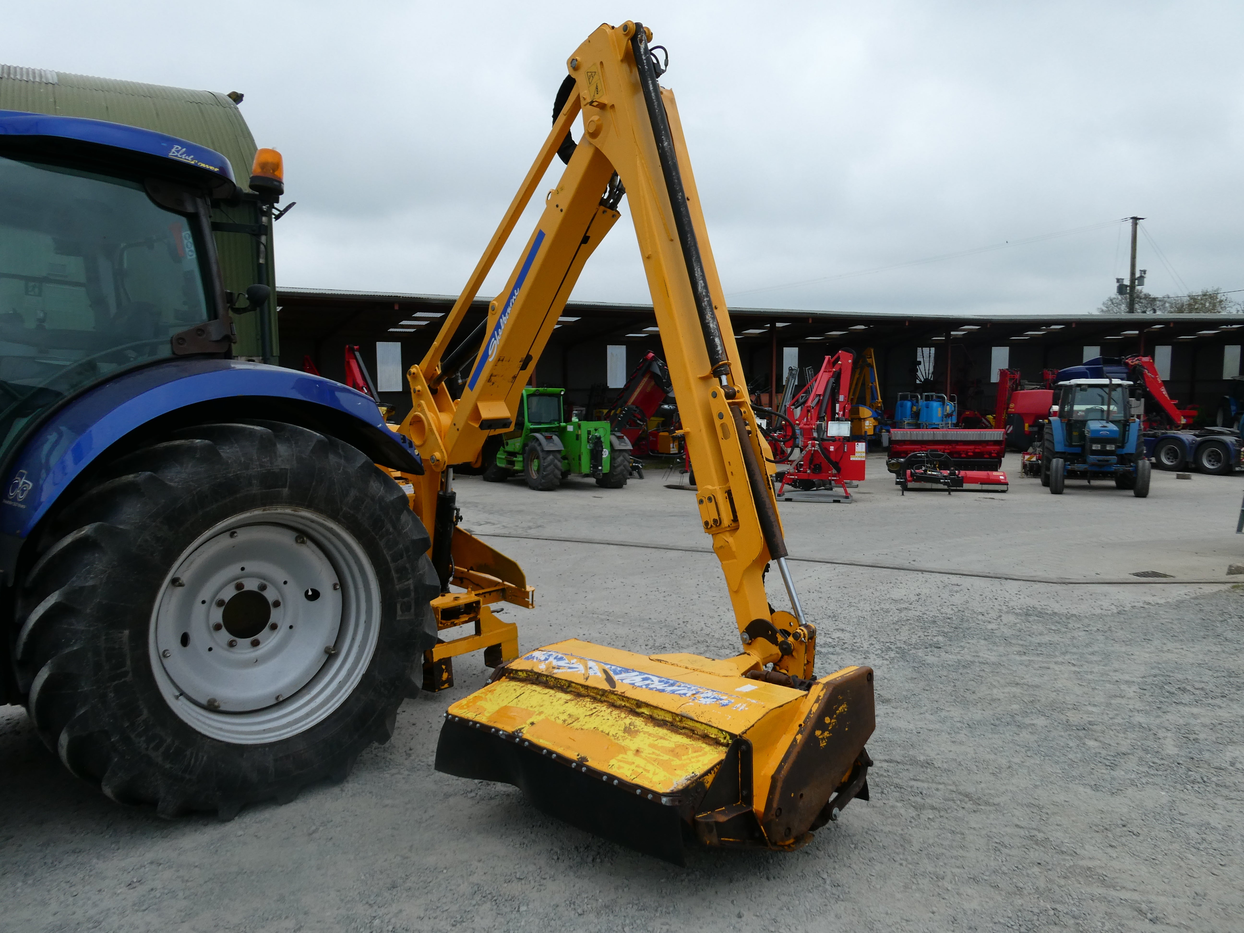 Shelbourne HD770 Hedgecutter