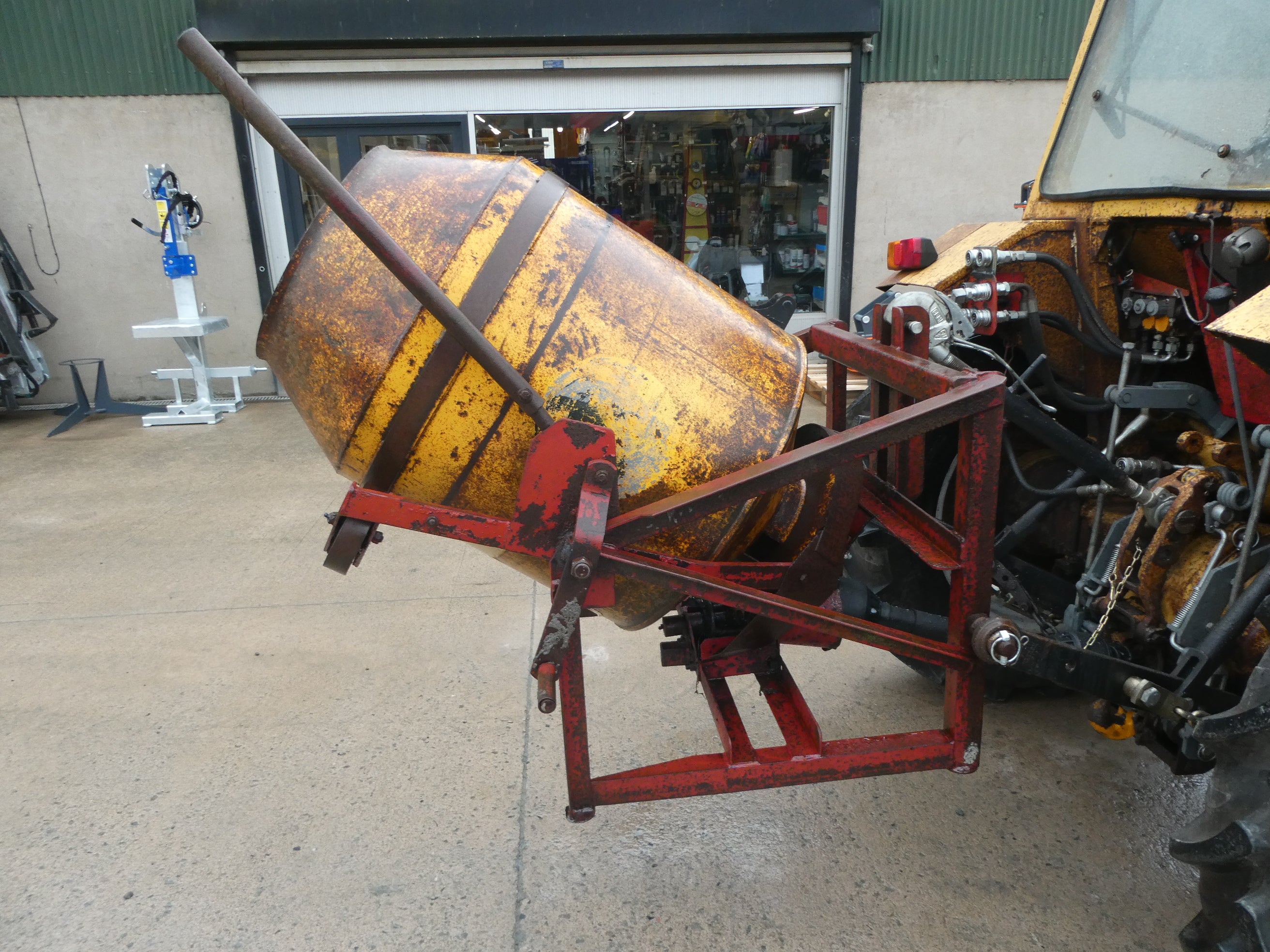 Teagle PTO cement Mixer