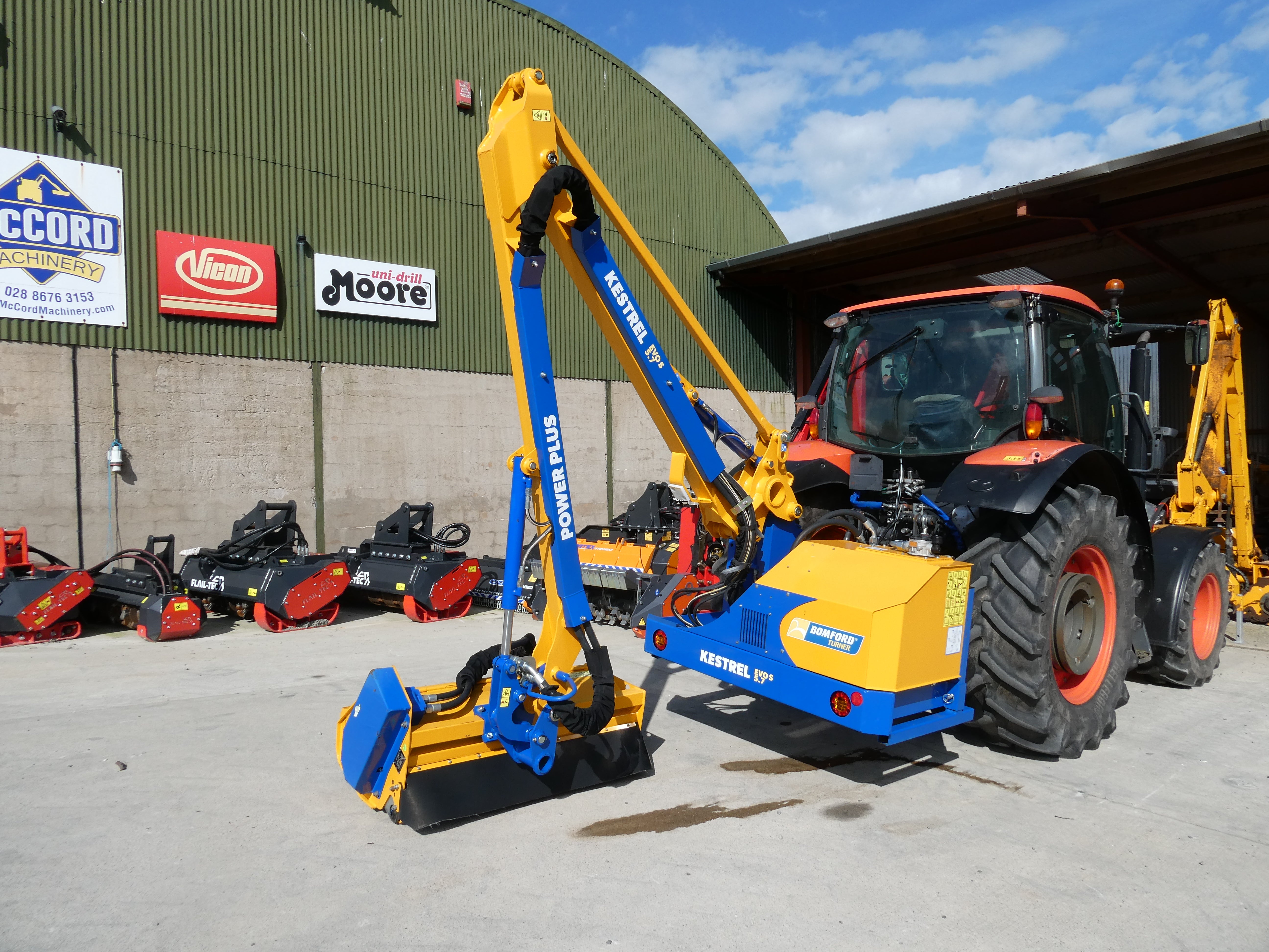 Bomford Kestrel Evo S 57 Hedgecutter 2023