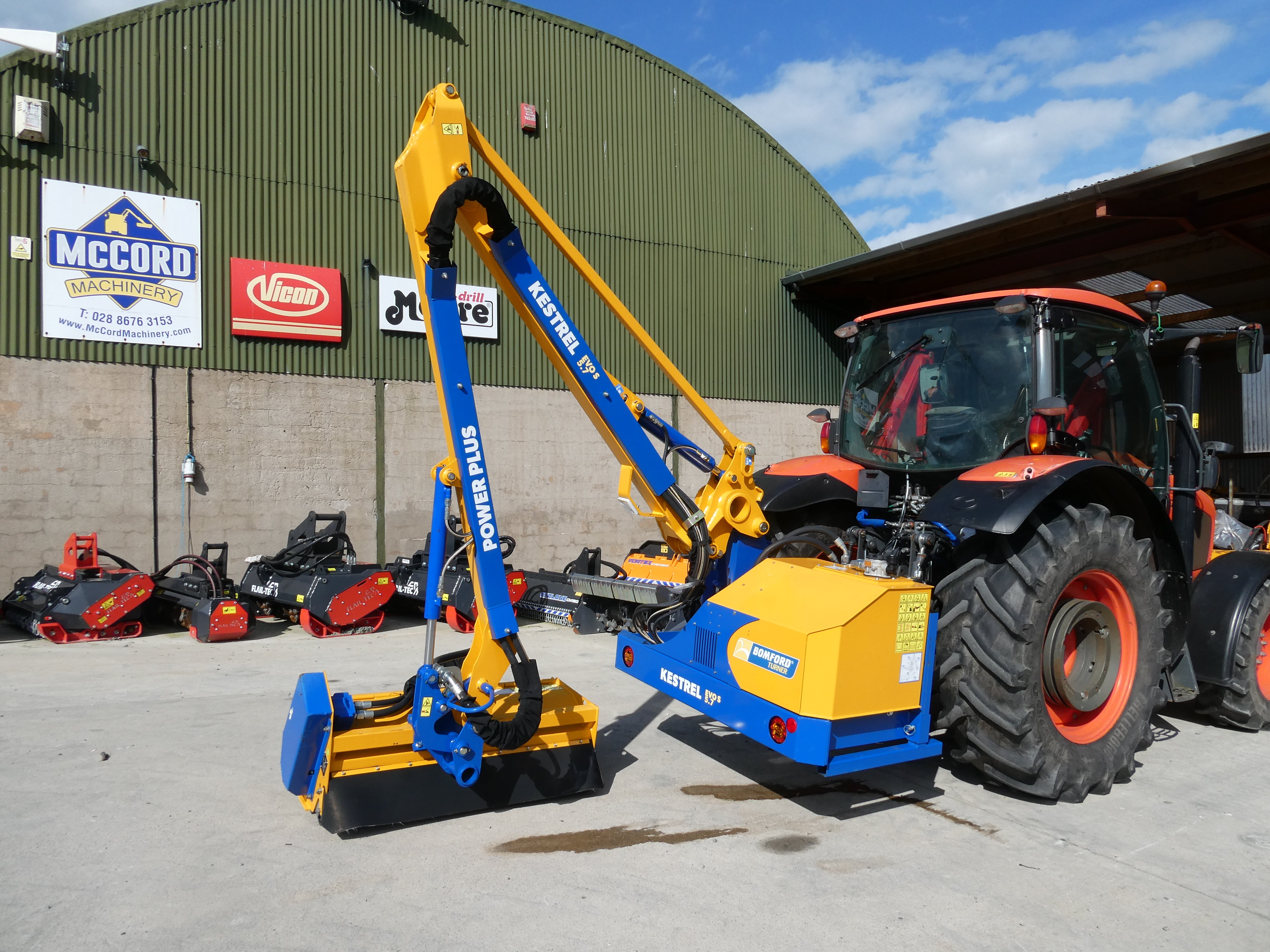Bomford Kestrel Evo S 57 Hedgecutter 2023