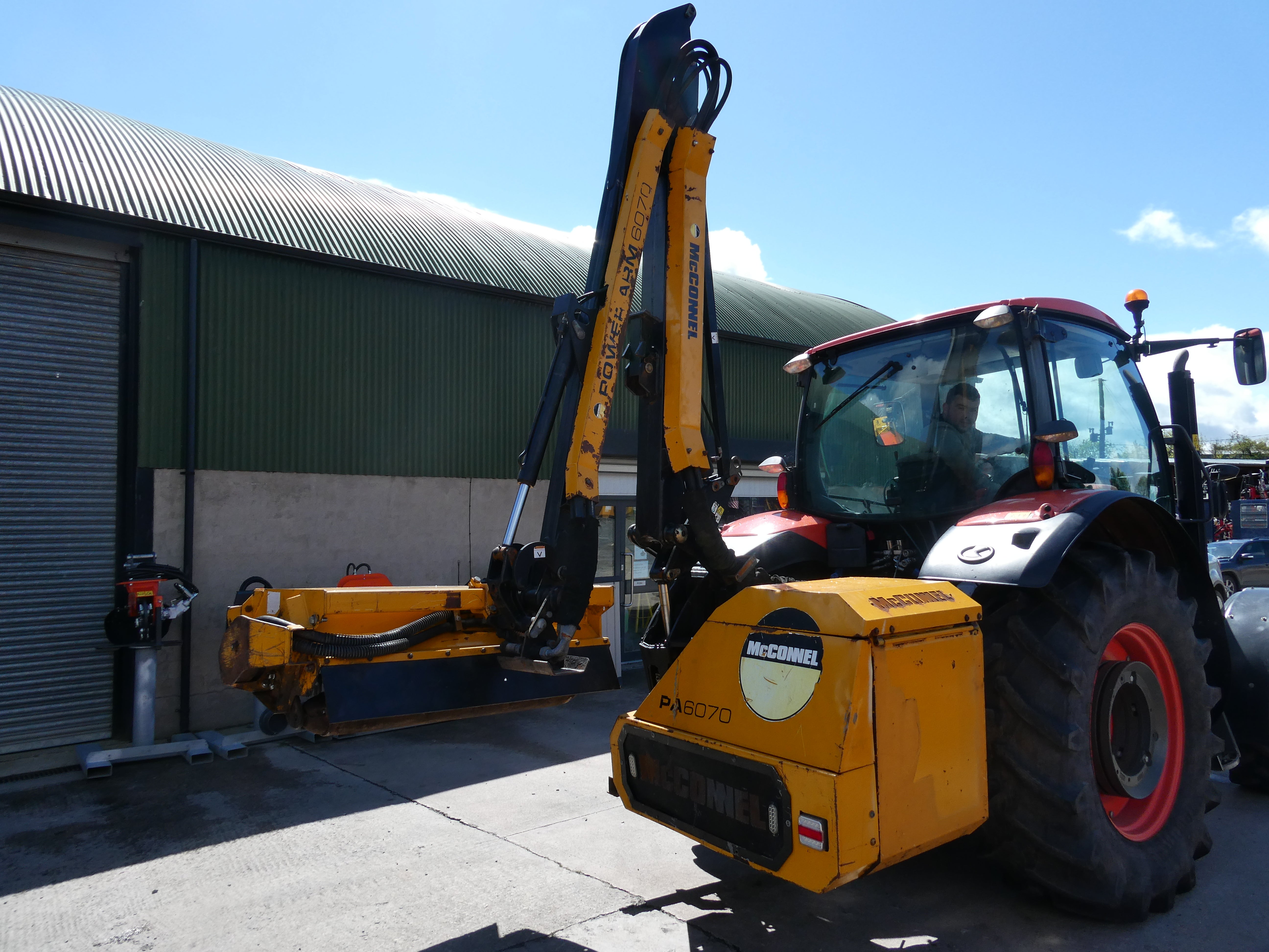 McConnel PA6070 Hedgecutter