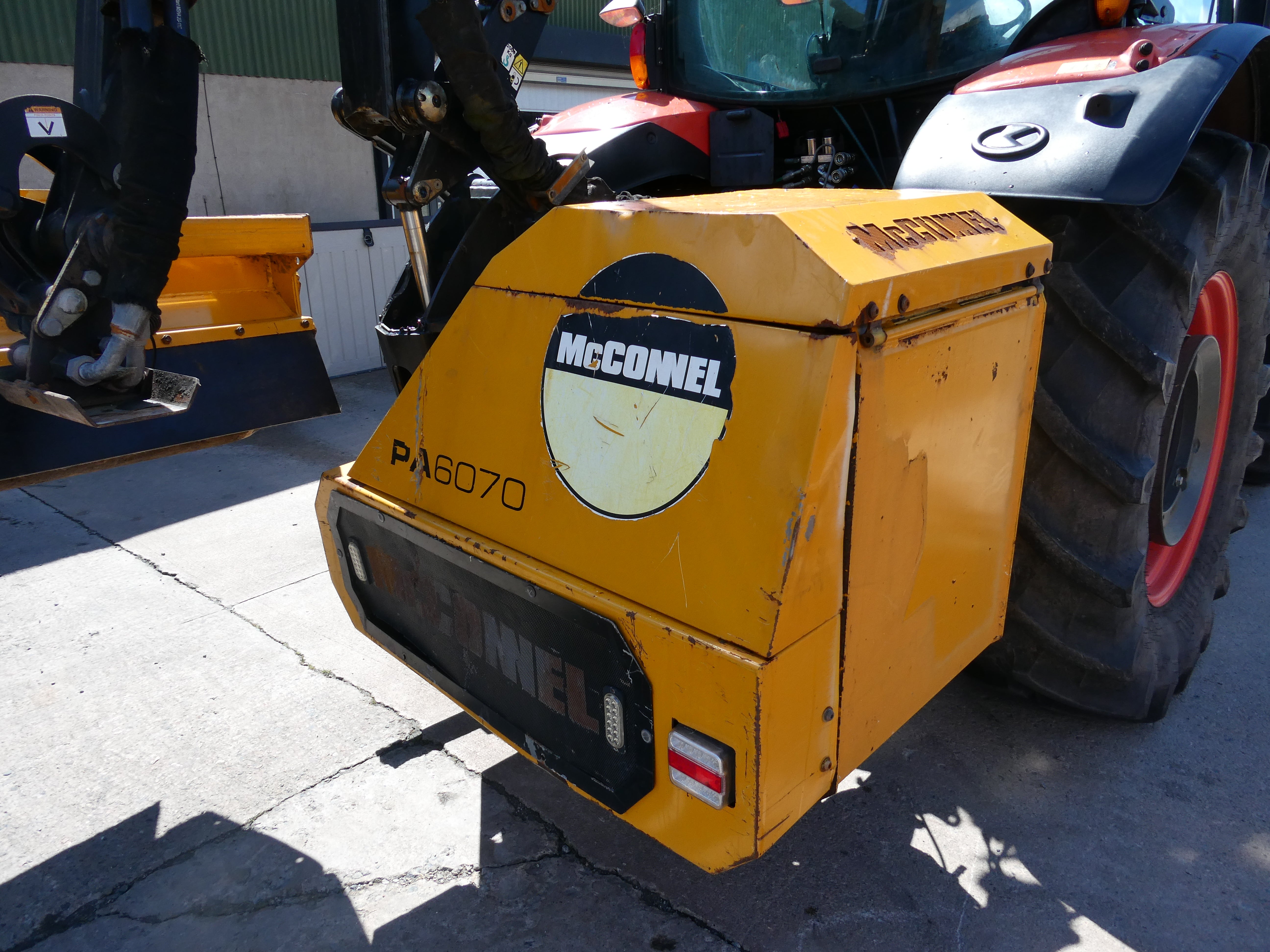 McConnel PA6070 Hedgecutter