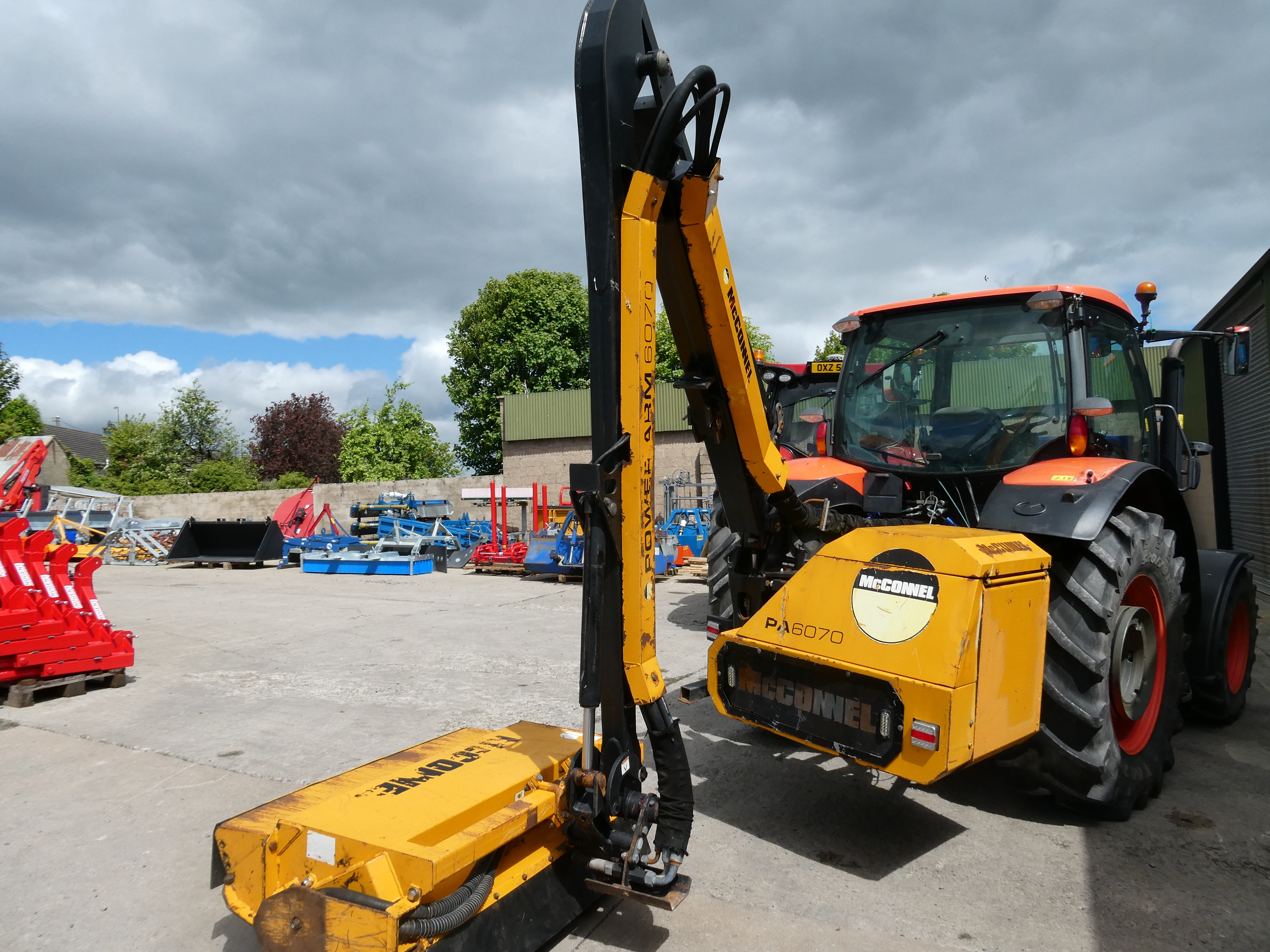 McConnel PA6070 Hedgecutter