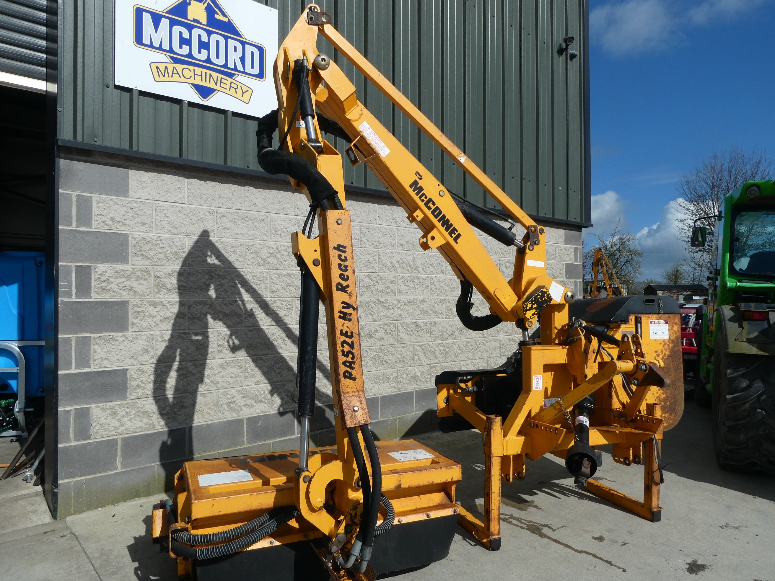 Mcconnel PA52 Front Mounted  Hedgecutter