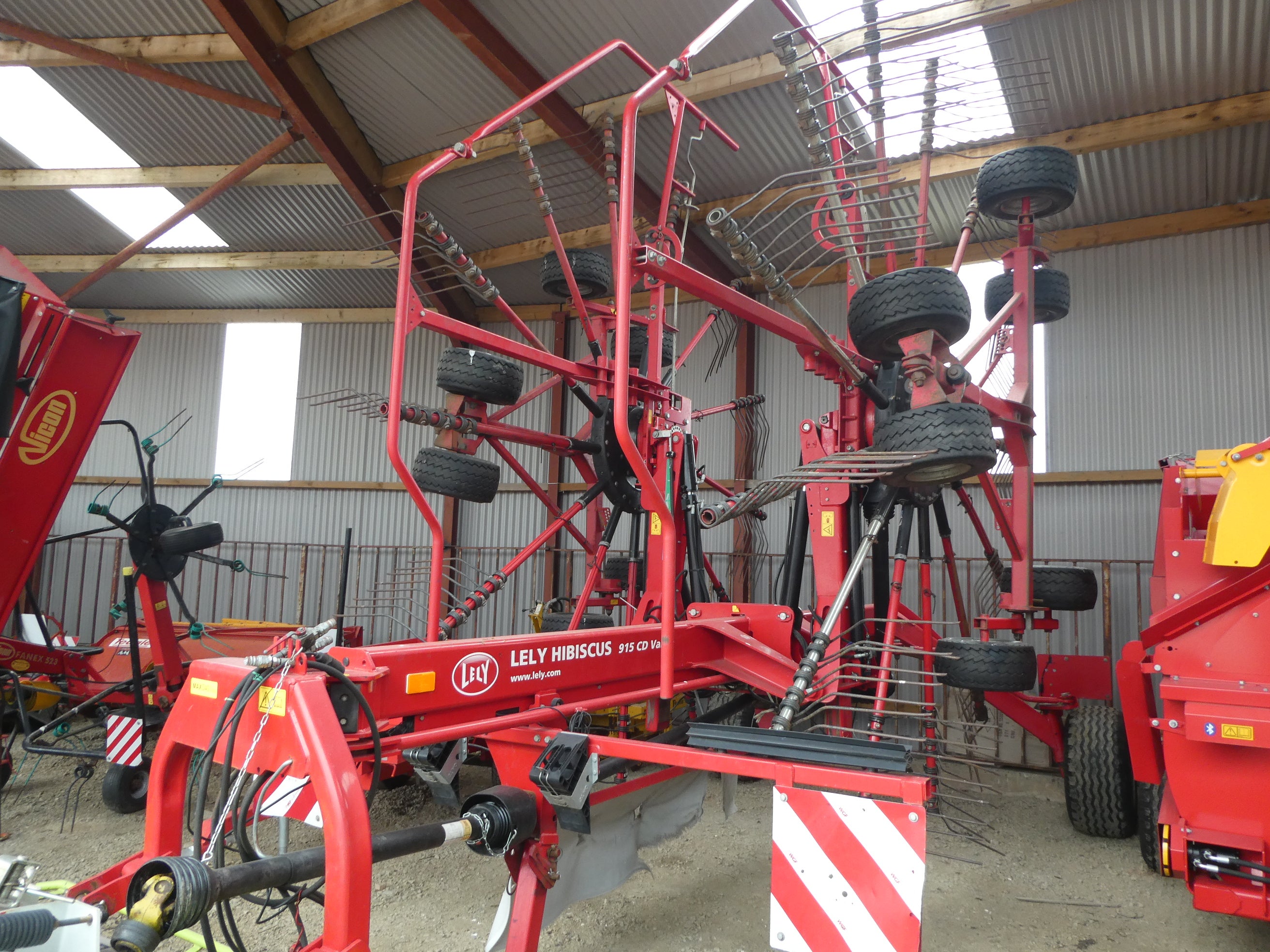 Lely Hibiscuis 915 Vario Rake