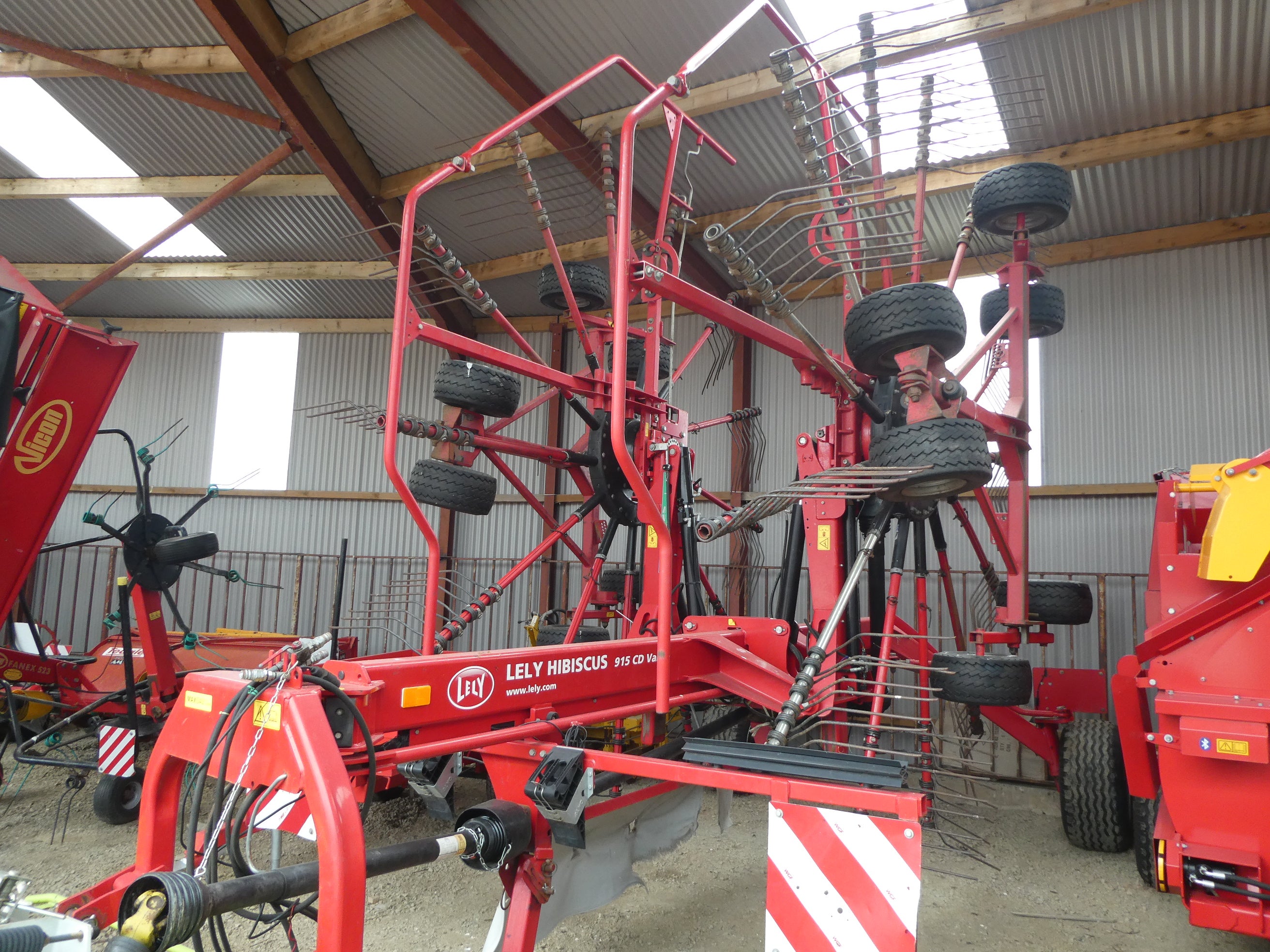 Lely Hibiscuis 915 Vario Rake