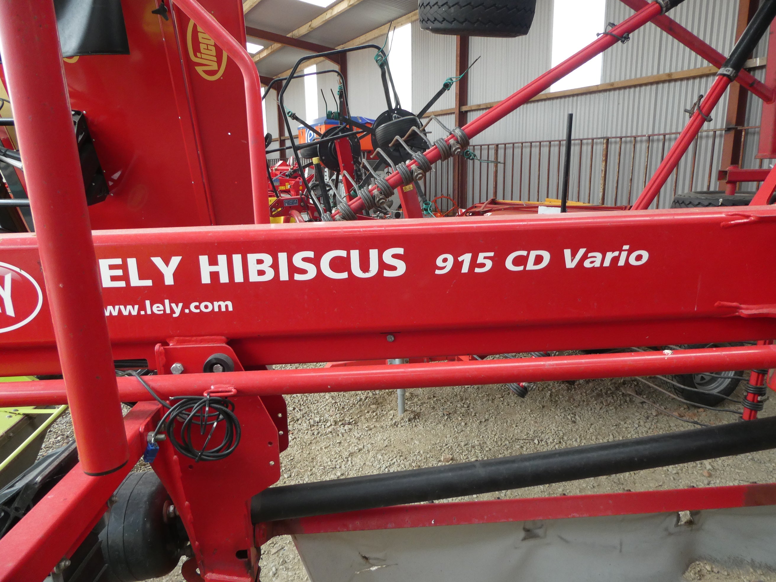 Lely Hibiscuis 915 Vario Rake