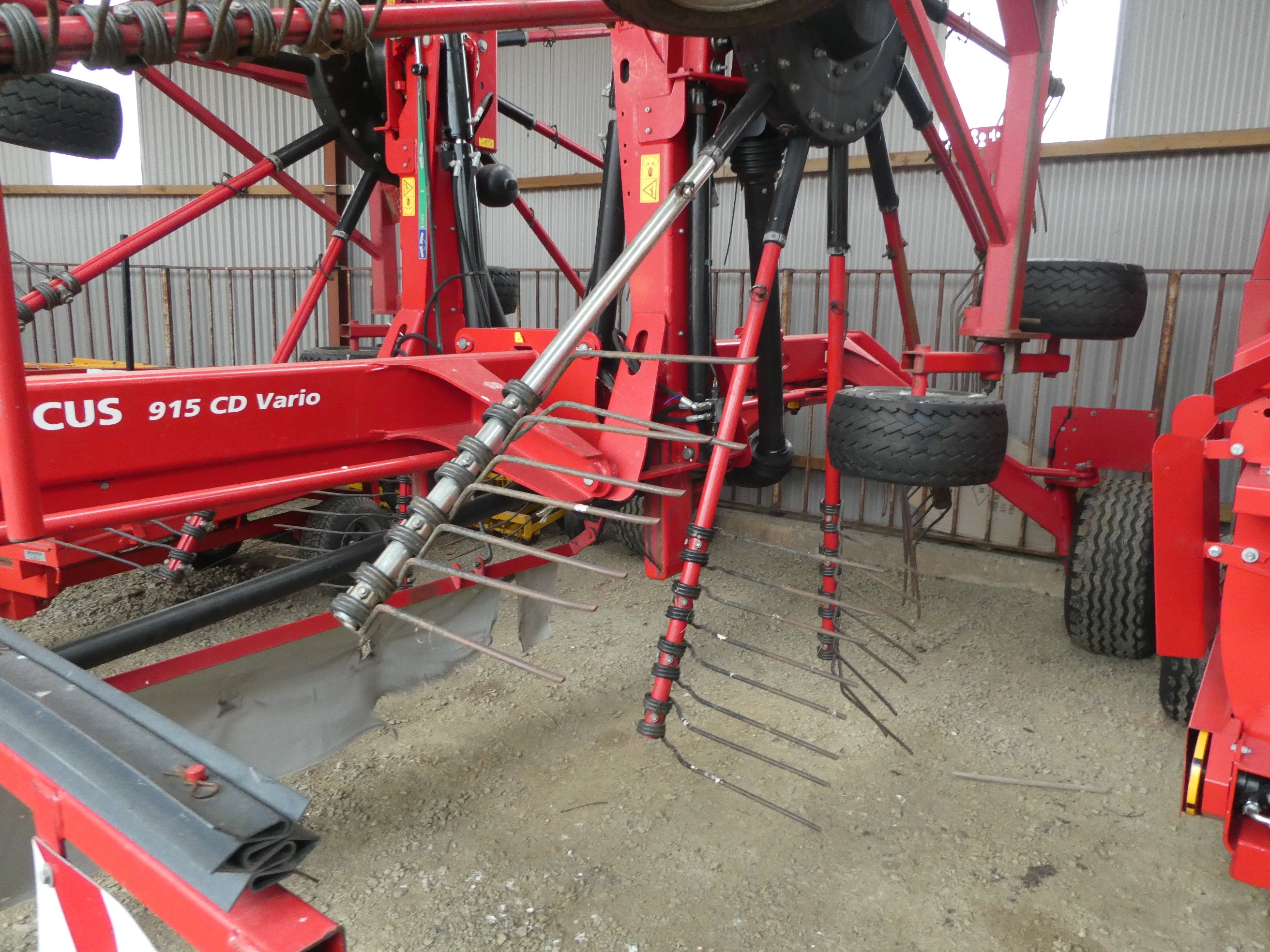 Lely Hibiscuis 915 Vario Rake