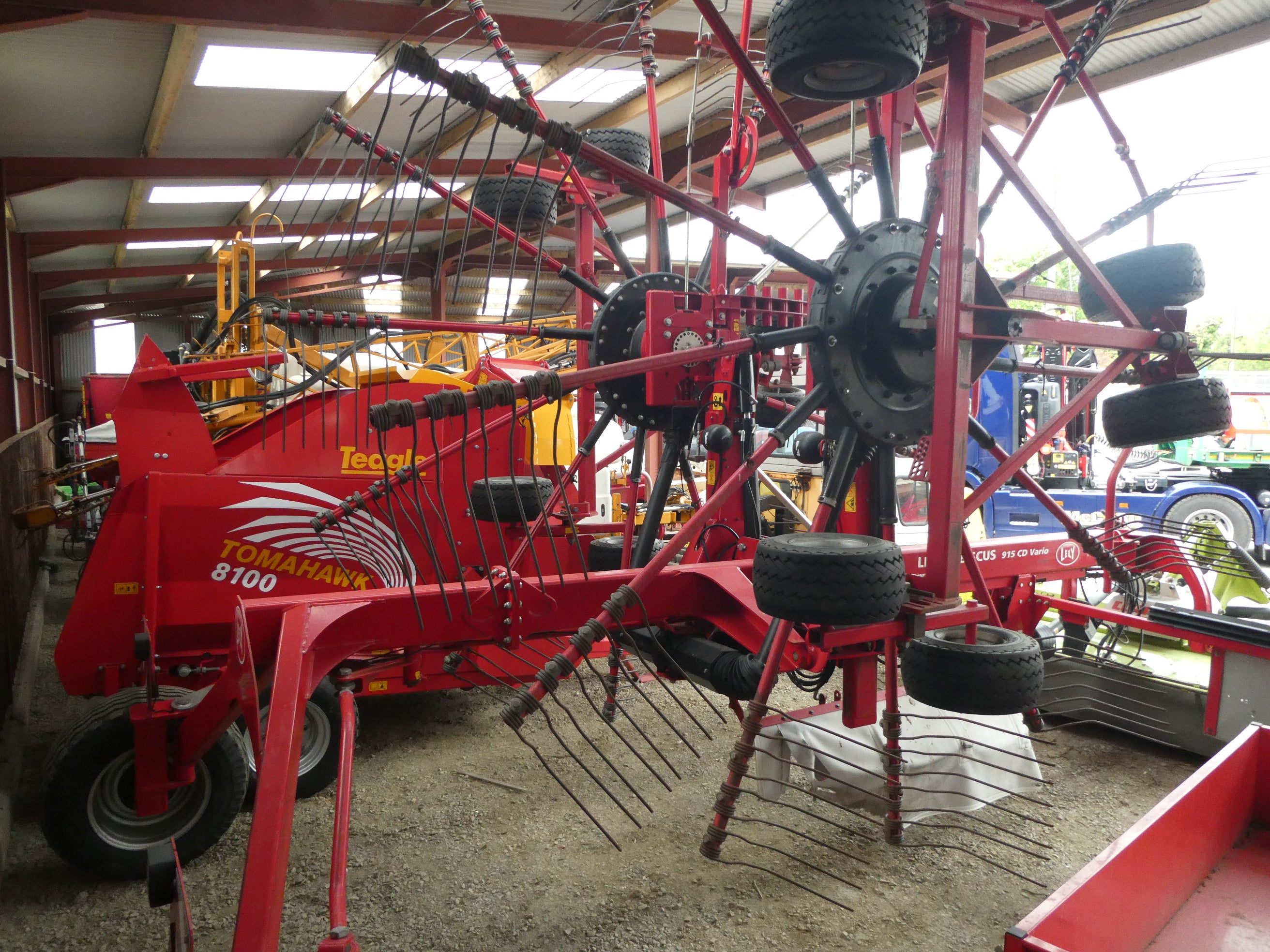 Lely Hibiscuis 915 Vario Rake