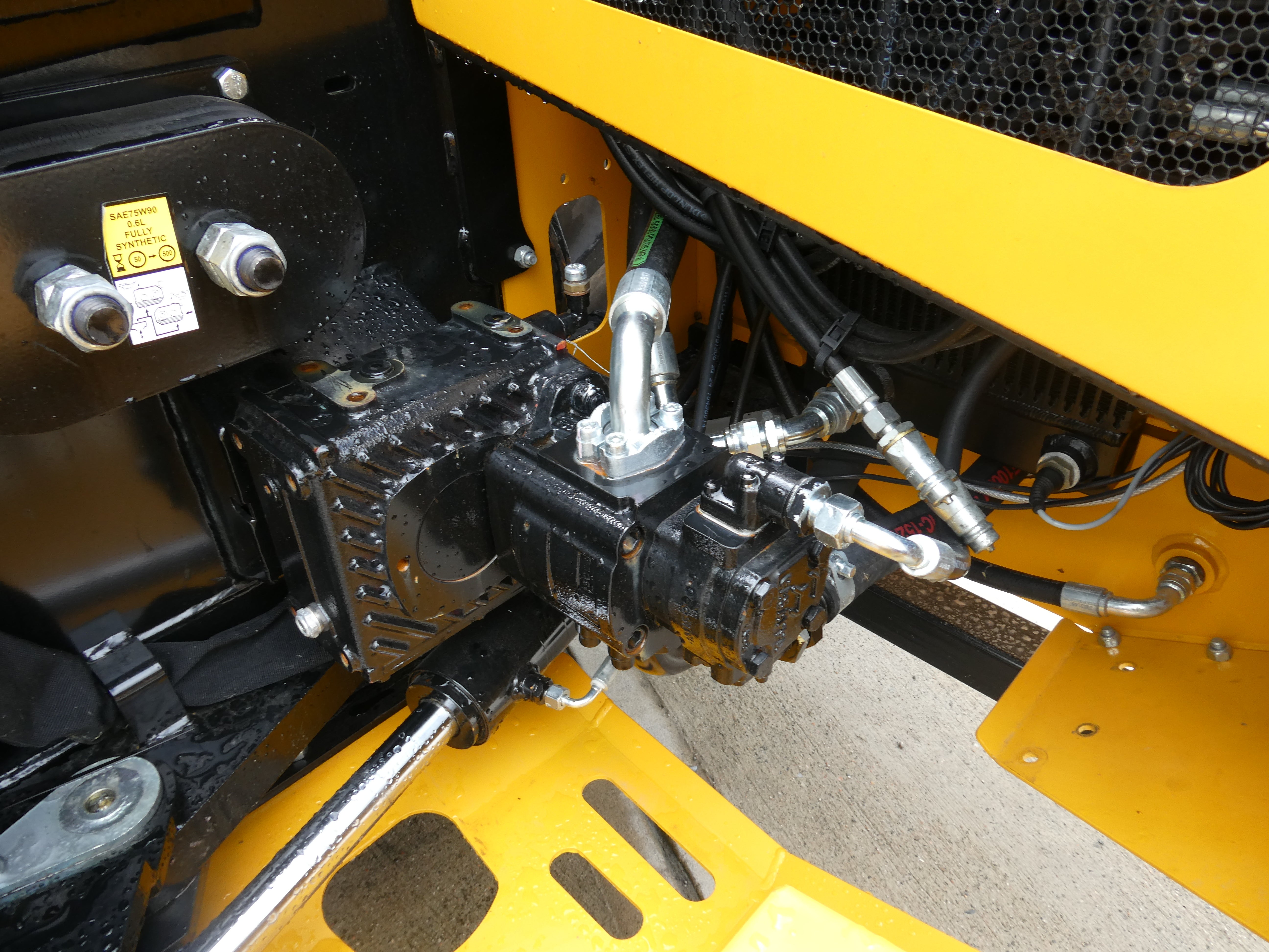 Unused McConnel PA7282 Hedgecutter
