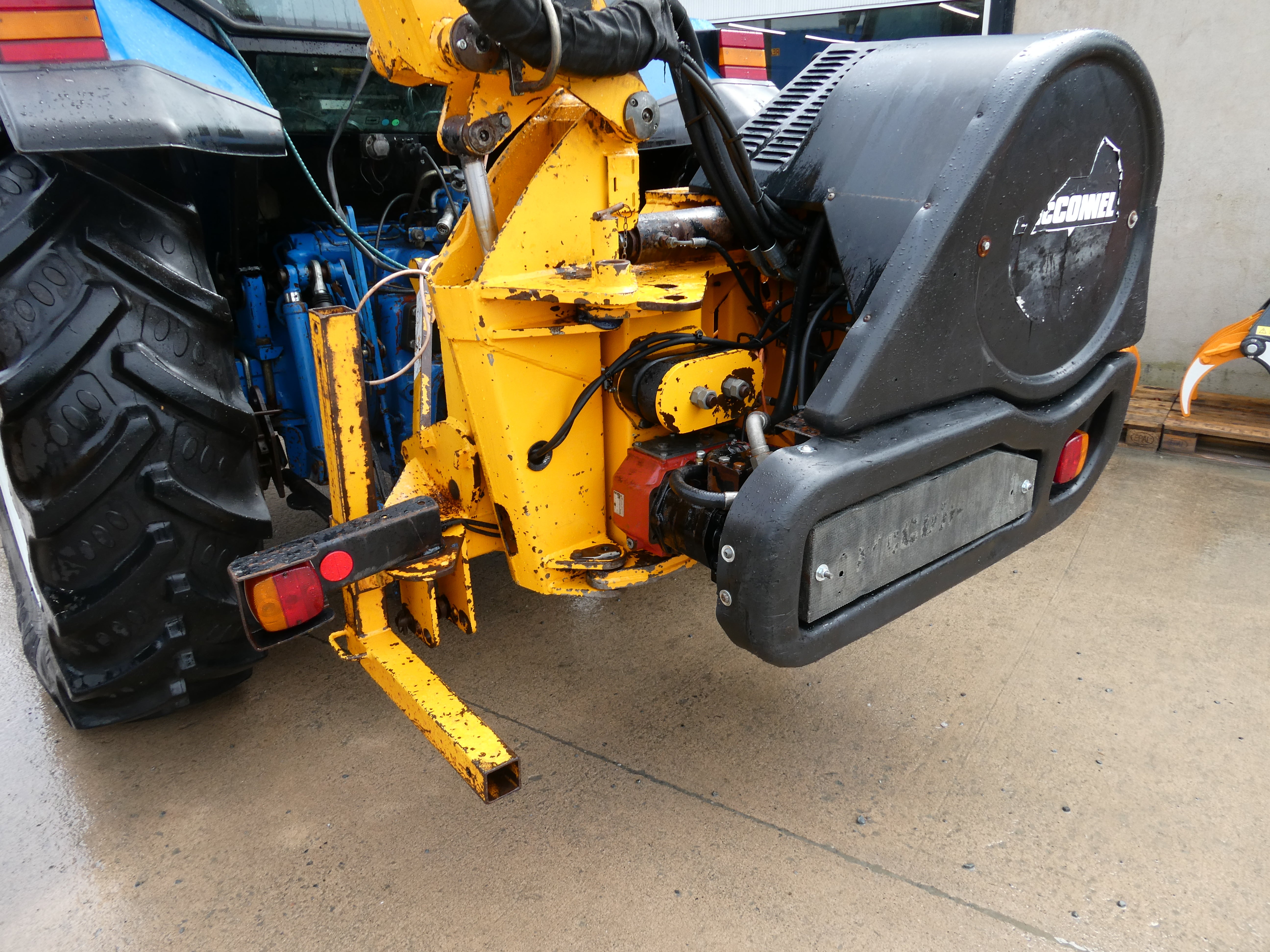McConnel PA55 Hedgecutter