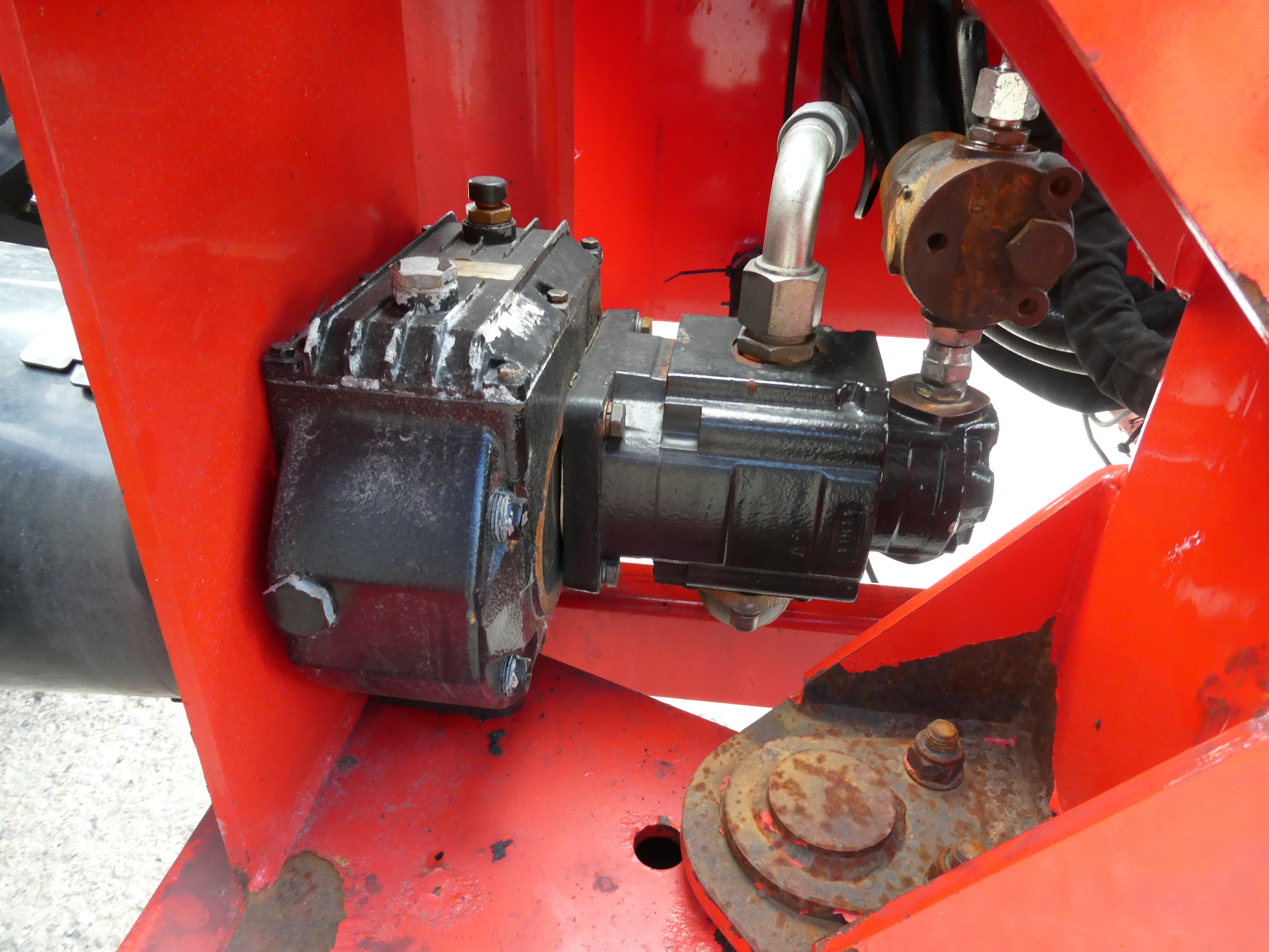 Protec 5600 Hedgecutter
