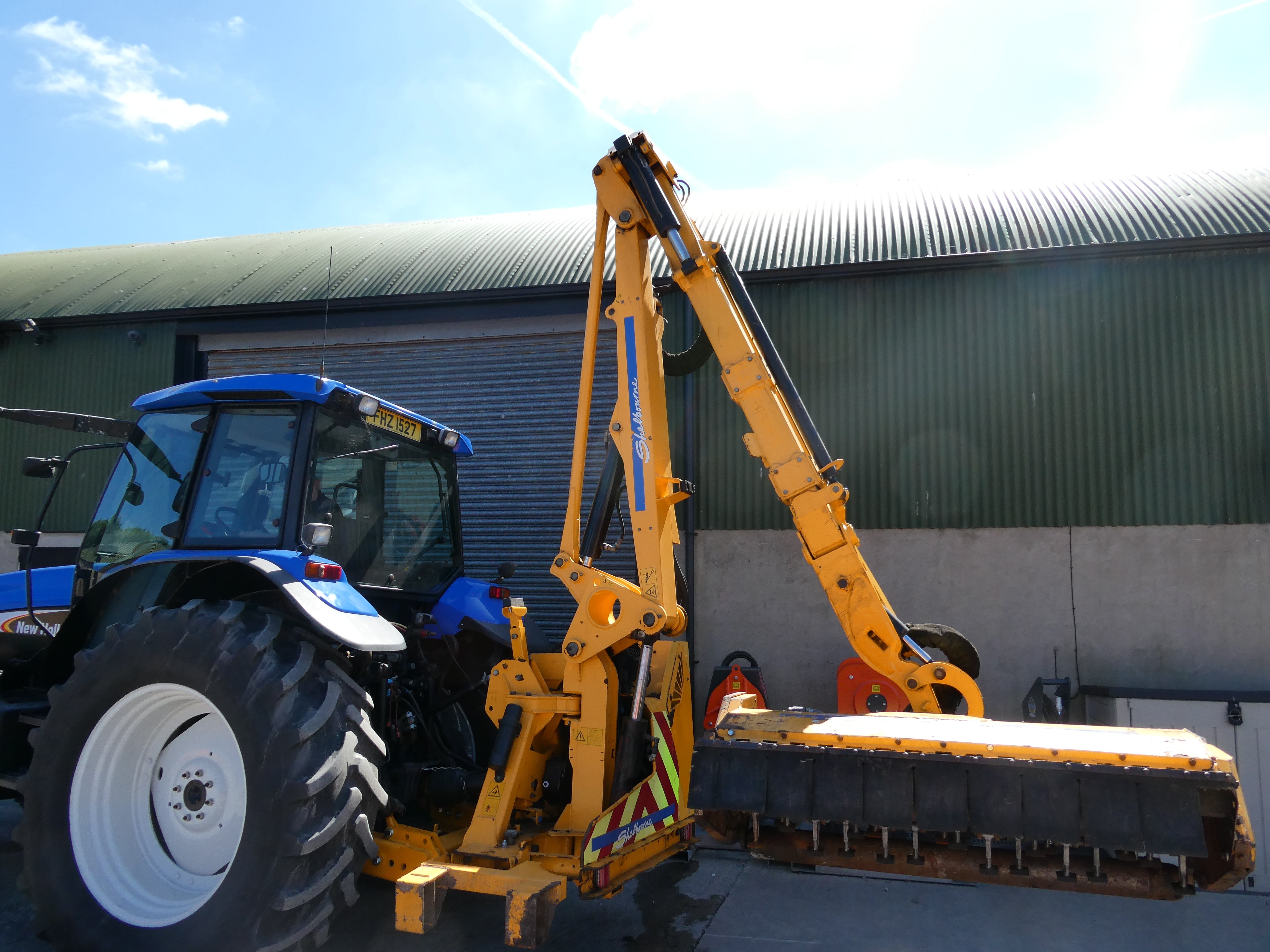ShelbourneHD775VFR Hedgecutter