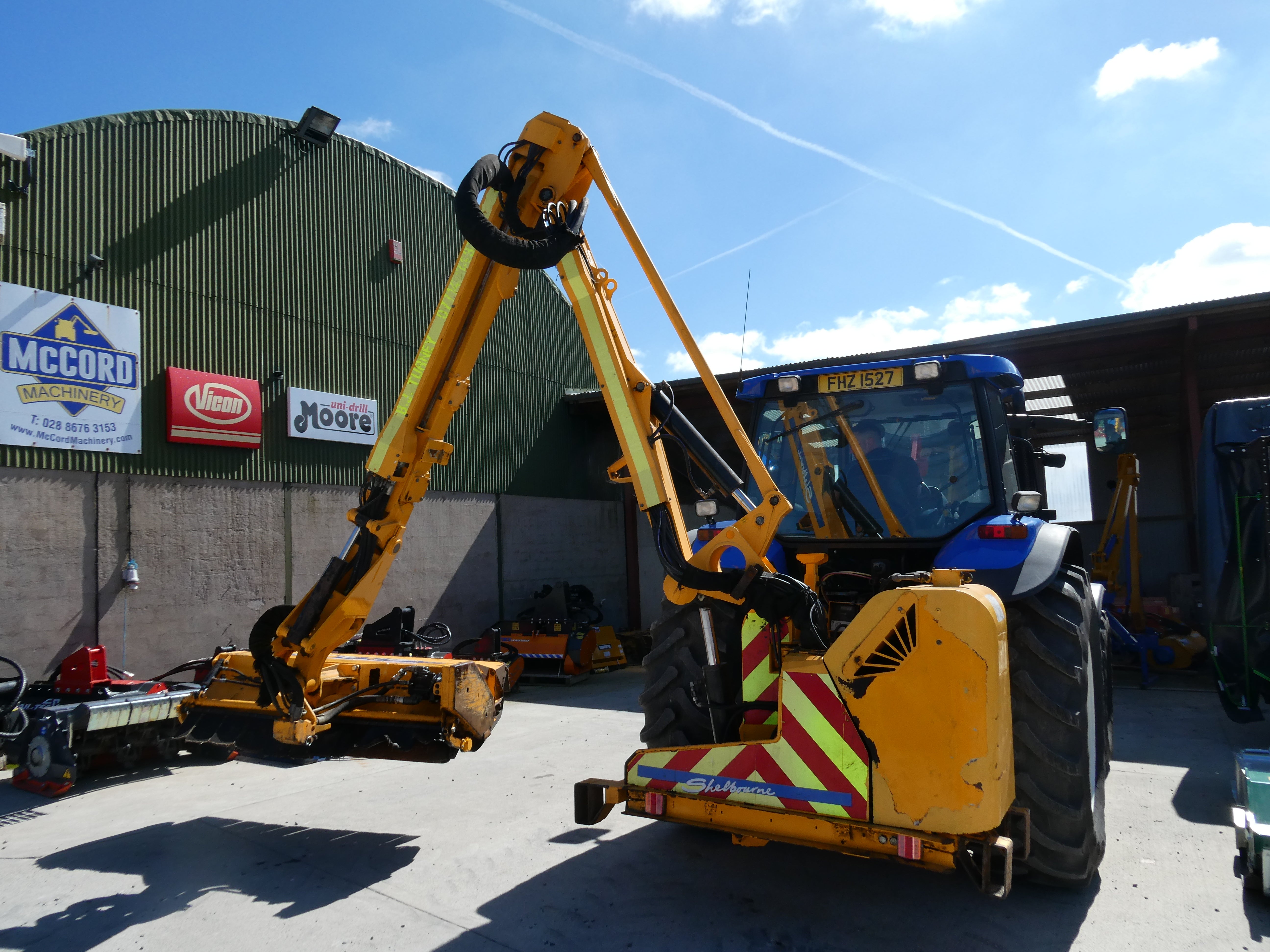 ShelbourneHD775VFR Hedgecutter