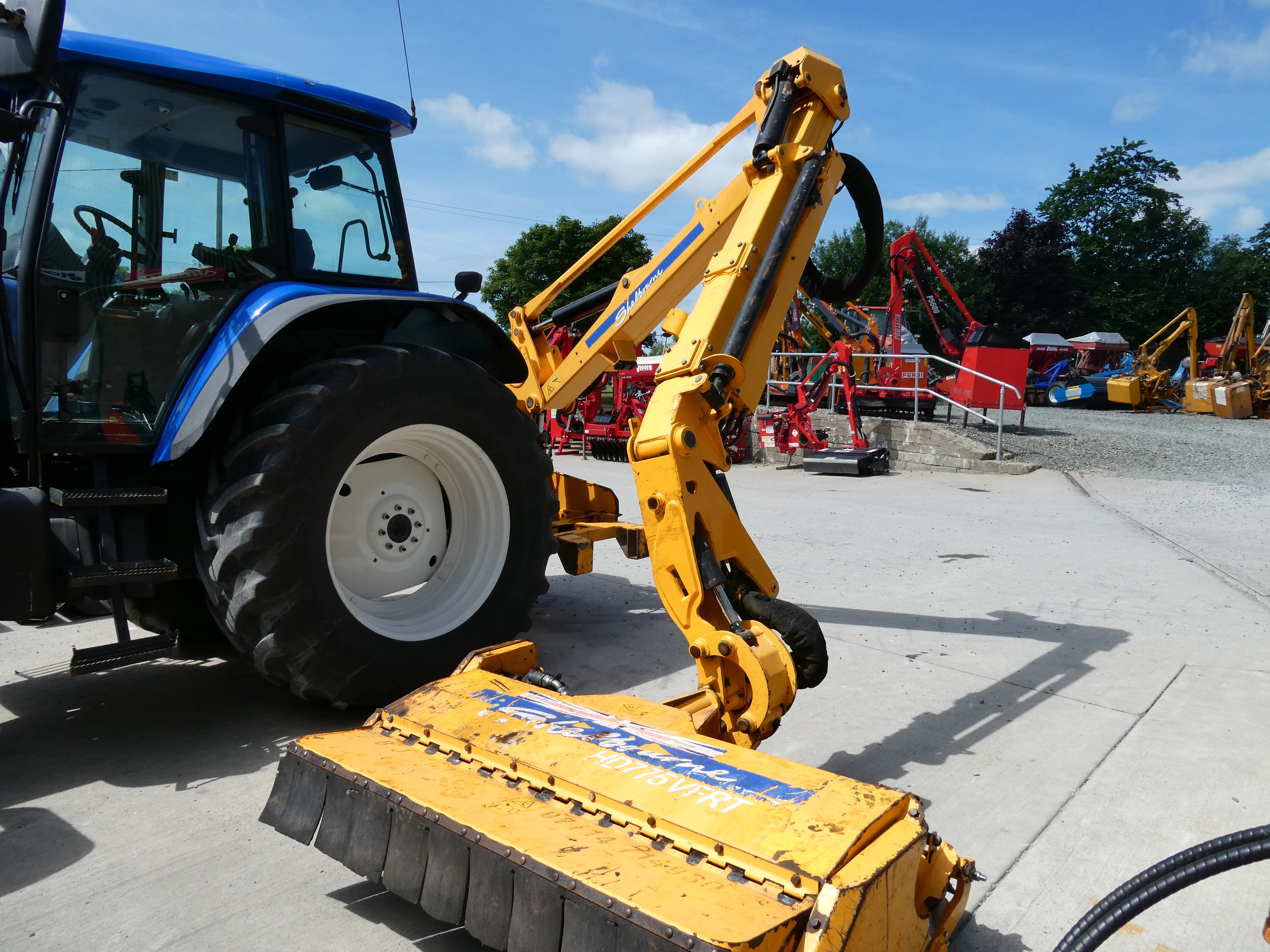 ShelbourneHD775VFR Hedgecutter