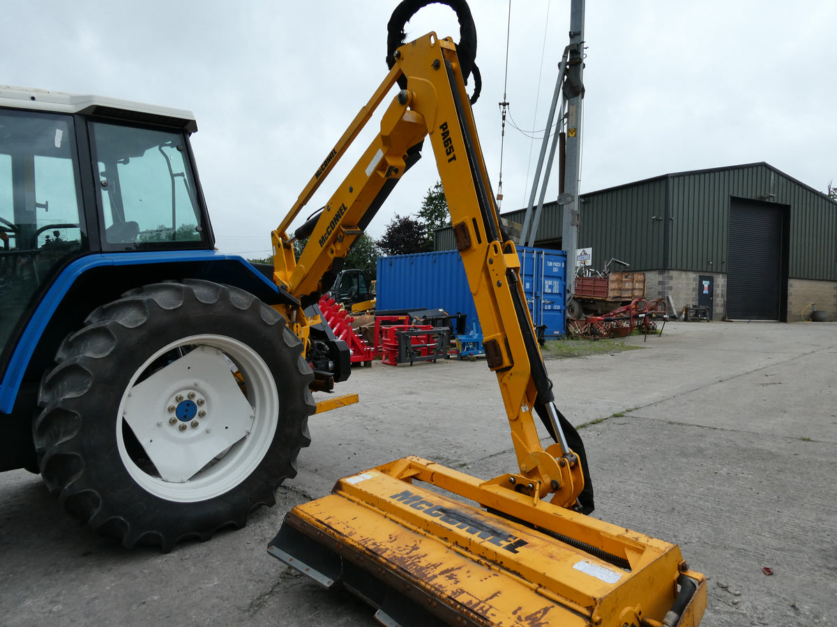 McConnel PA65T Hedgecutter
