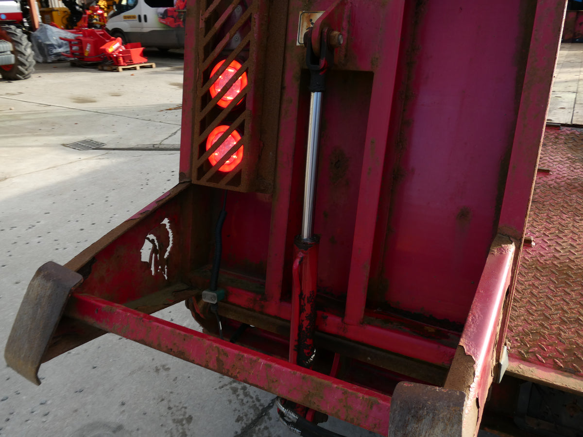 Cheiftan tandem axle low load trailer