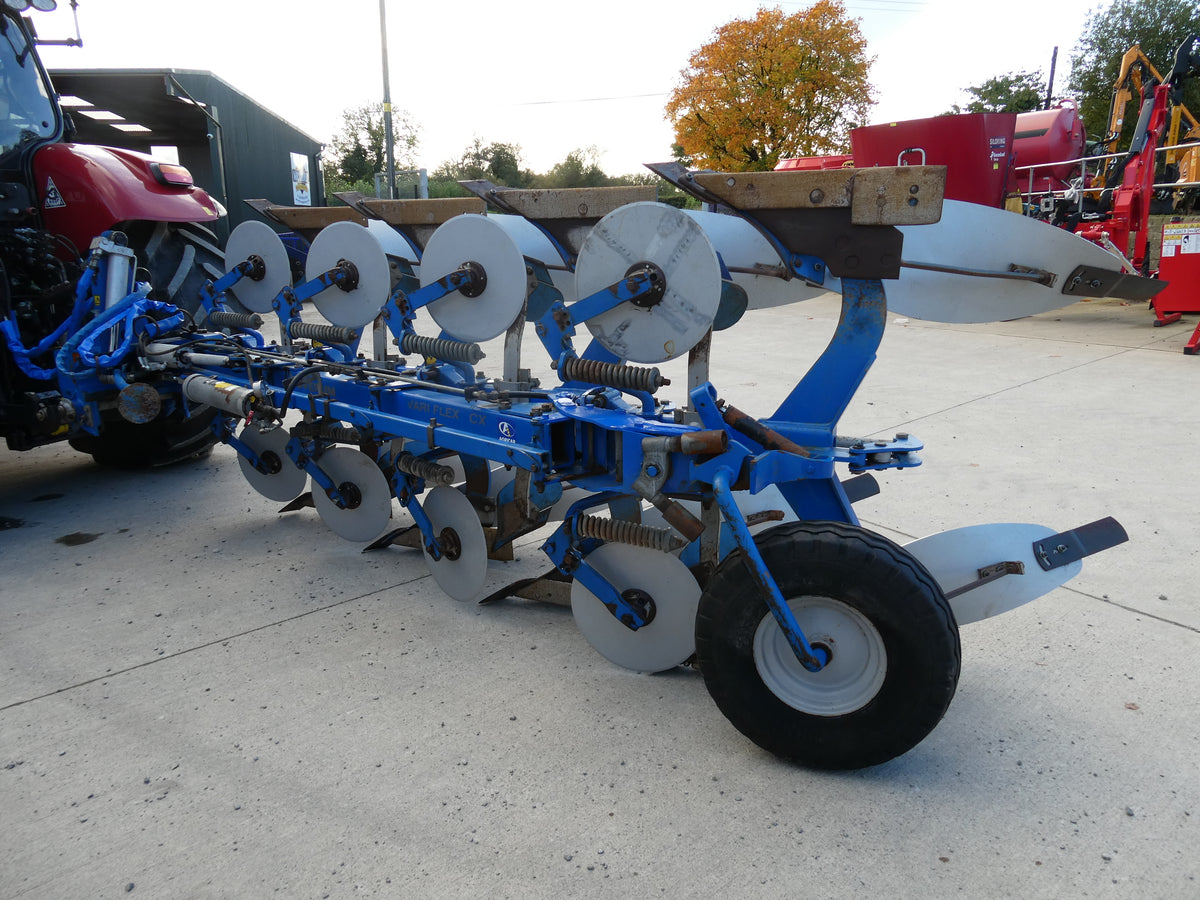 Overum 4F Reversible plough