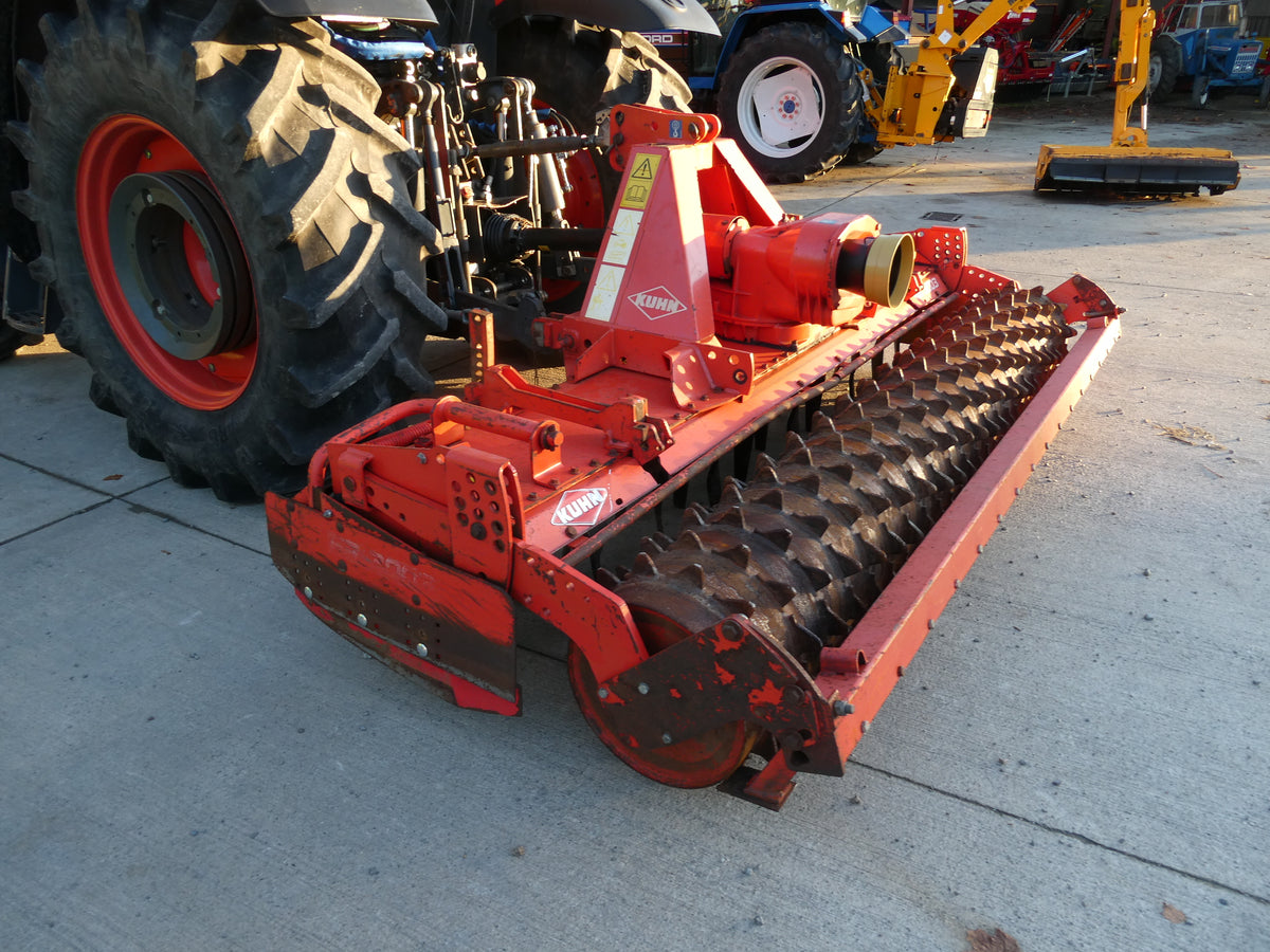 Kuhn HR 3003 Power harrow