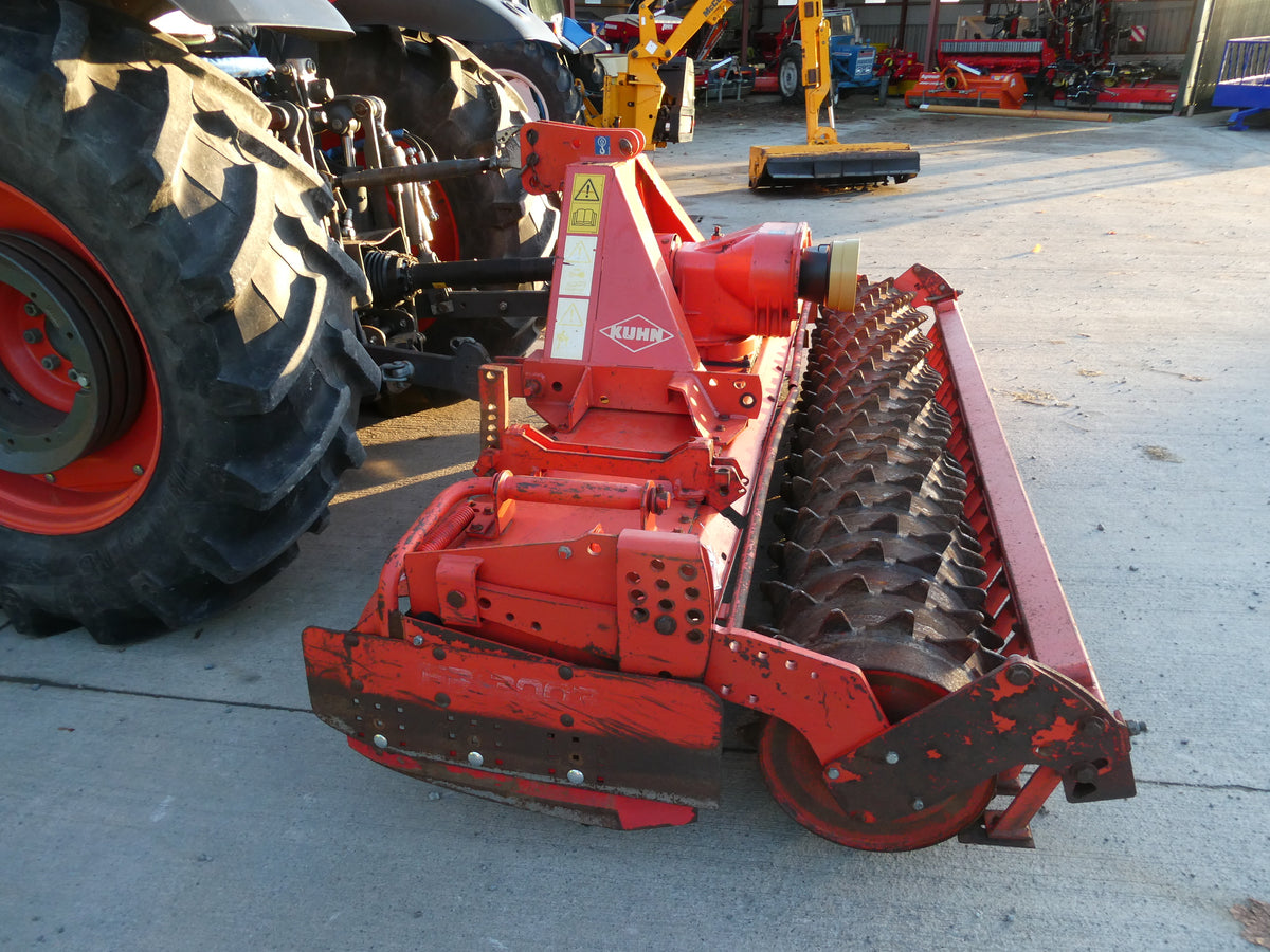 Kuhn HR 3003 Power harrow