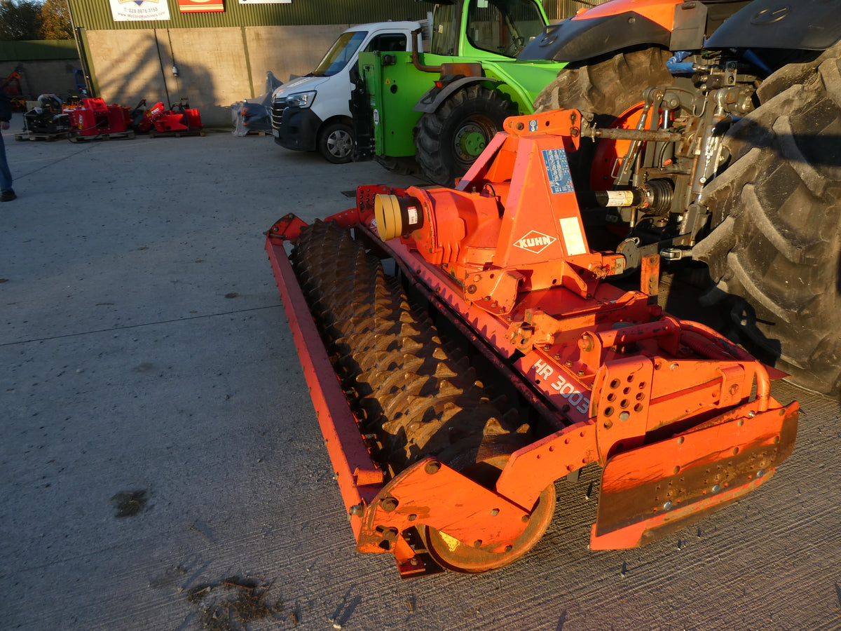 Kuhn HR 3003 Power harrow
