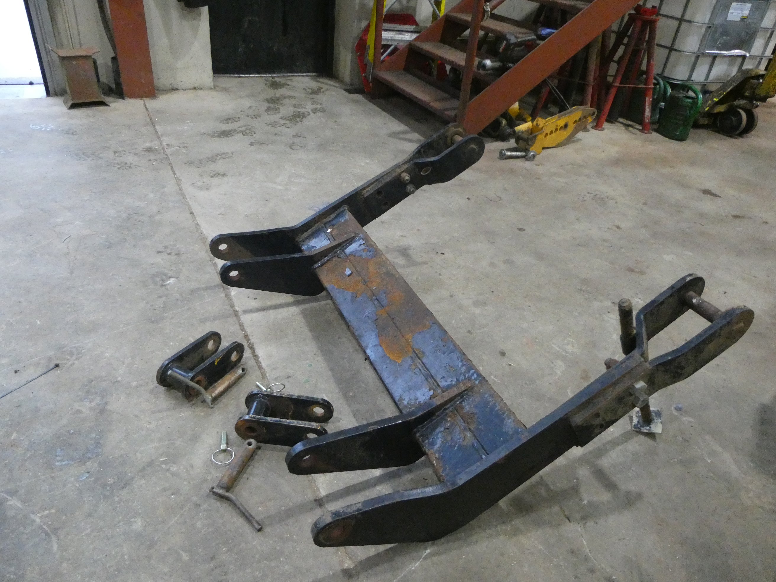 Used Sub Frame linkage kit for Twose Hedgecutter