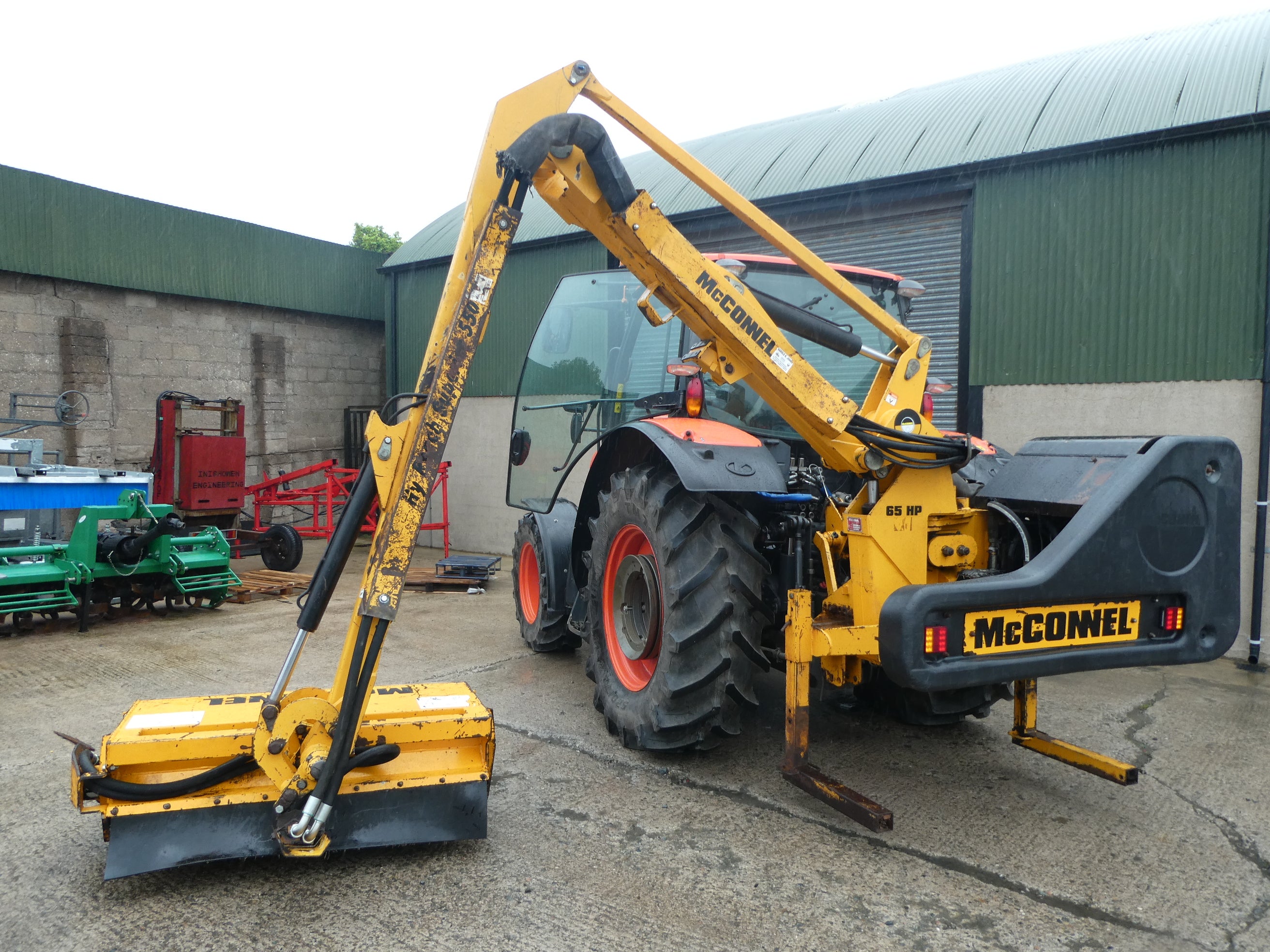 McConnel PA550 Hedgecutter