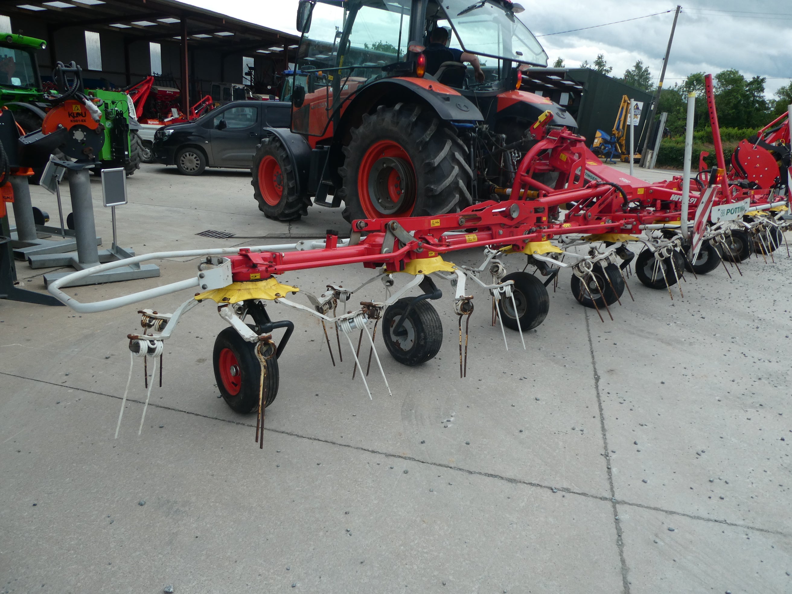 Pottinger HIT 8.91 rotor tedder