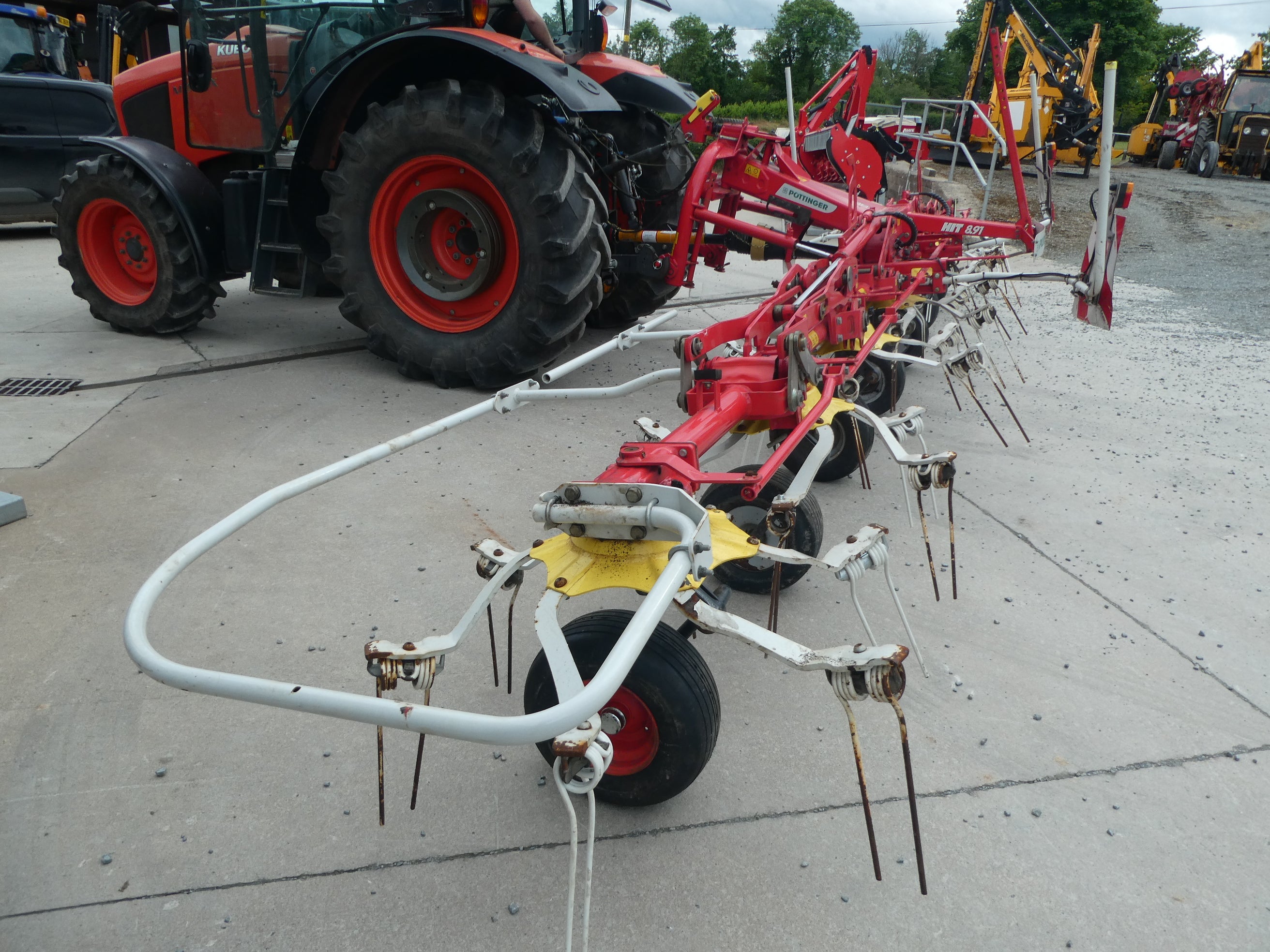 Pottinger HIT 8.91 rotor tedder