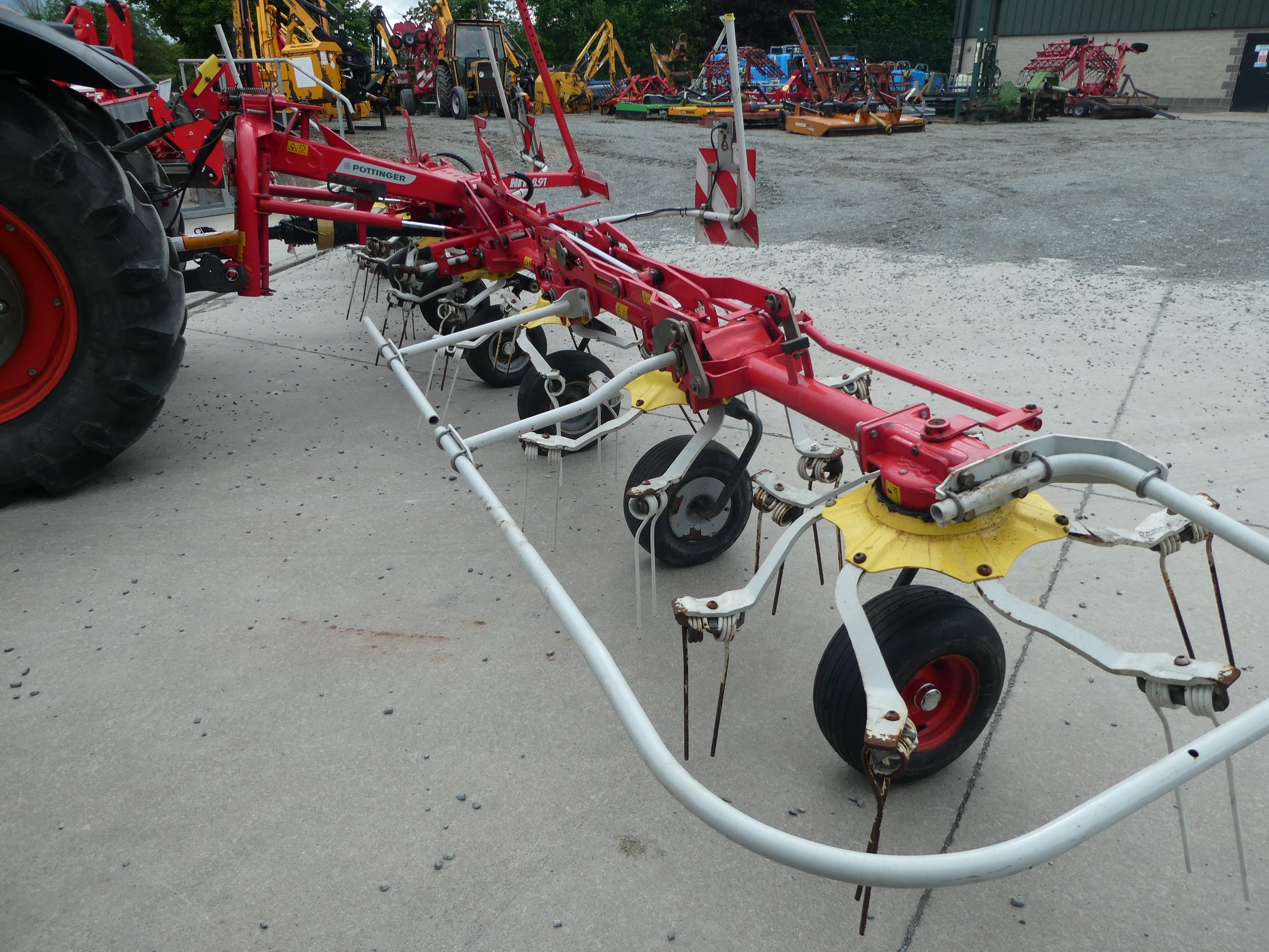 Pottinger HIT 8.91 rotor tedder