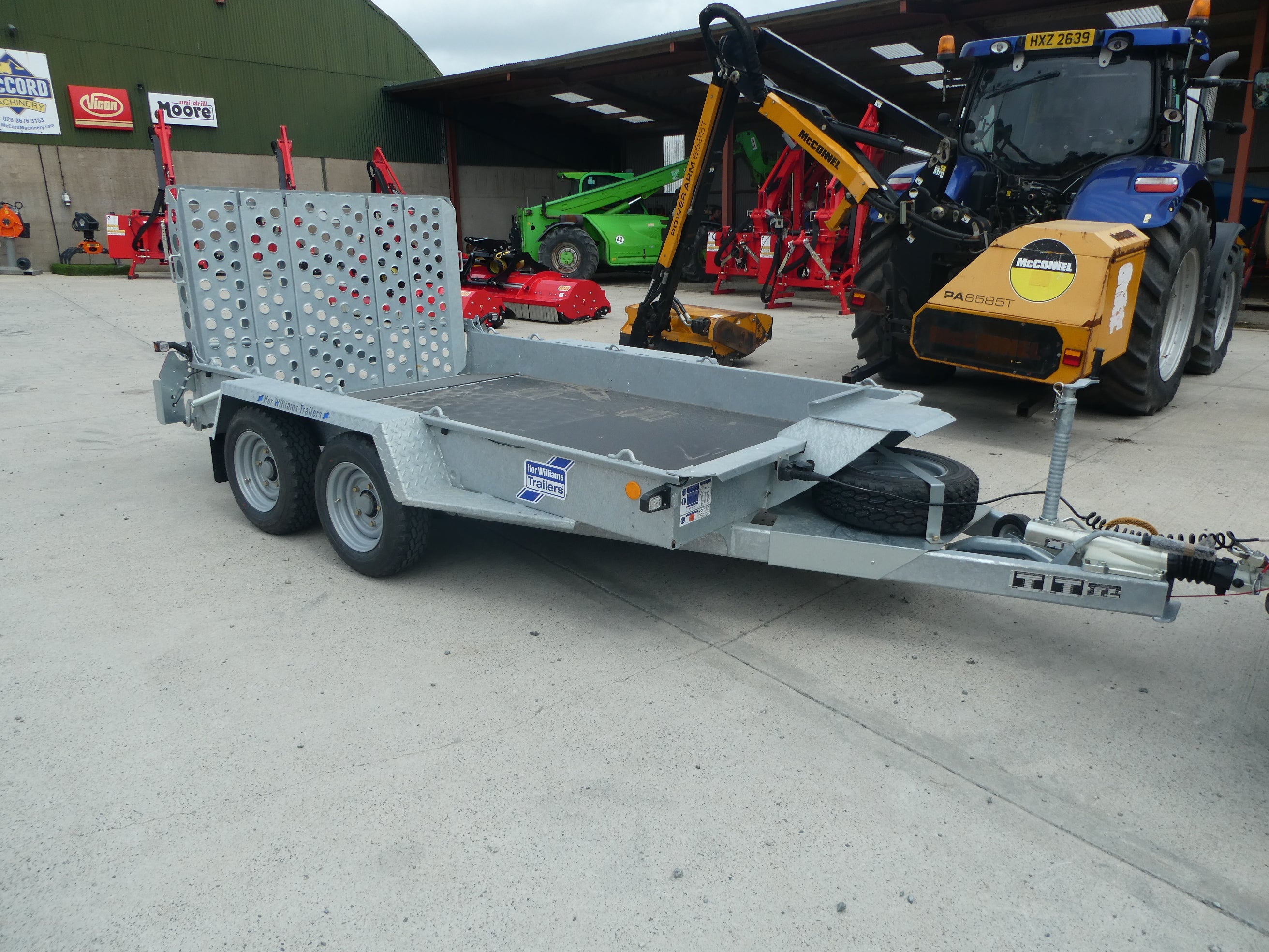 Ifor Williams GH106 Plant trailer