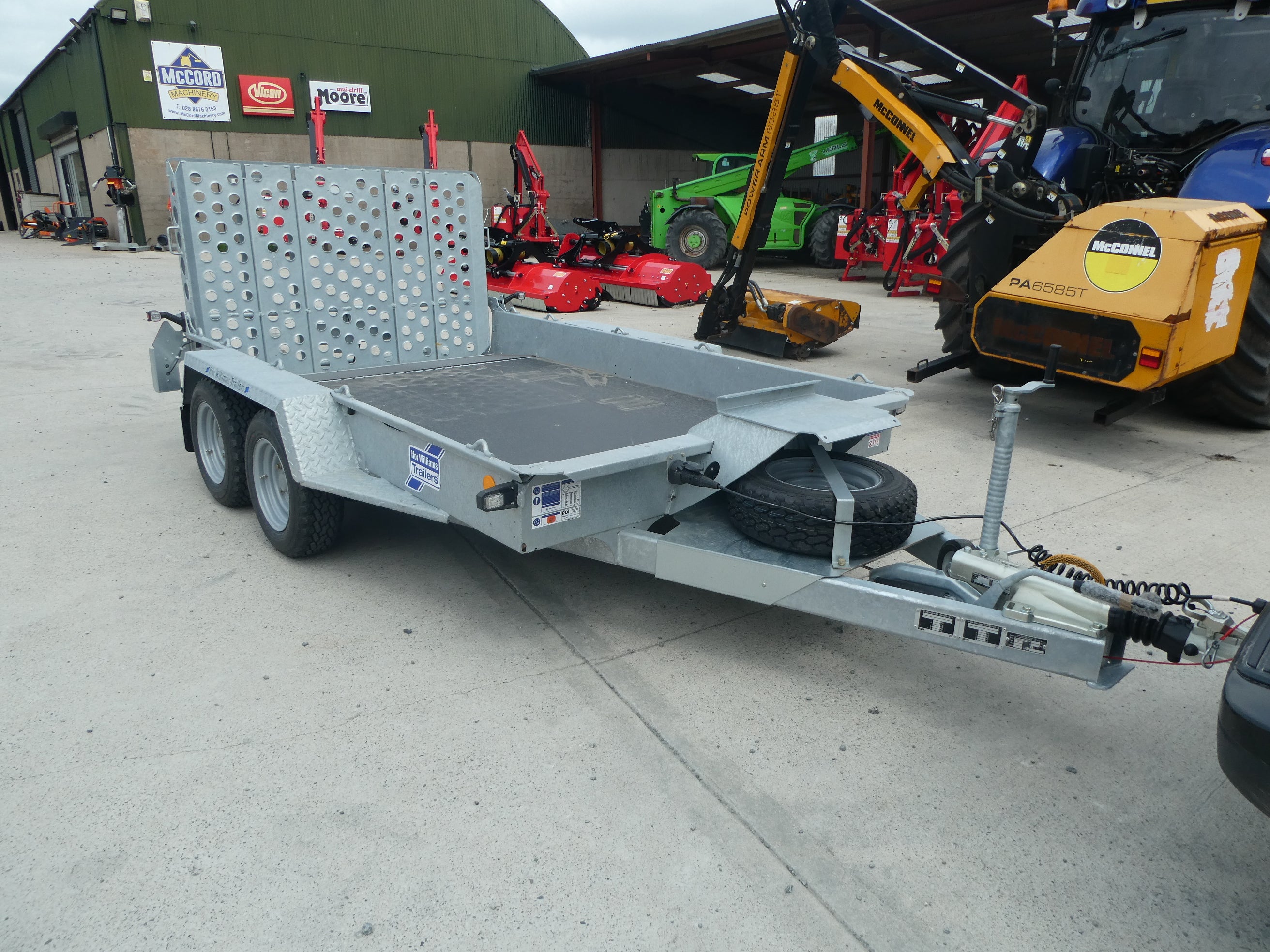 Ifor Williams GH106 Plant trailer