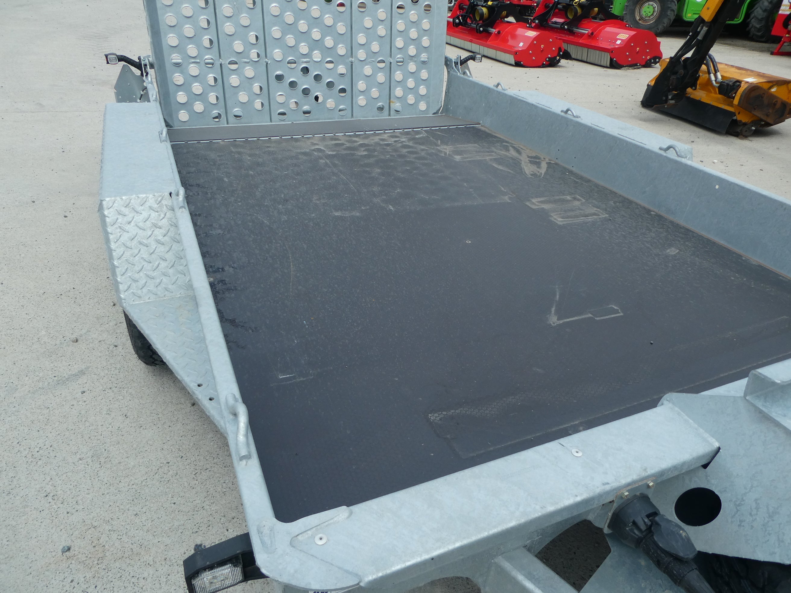 Ifor Williams GH106 Plant trailer