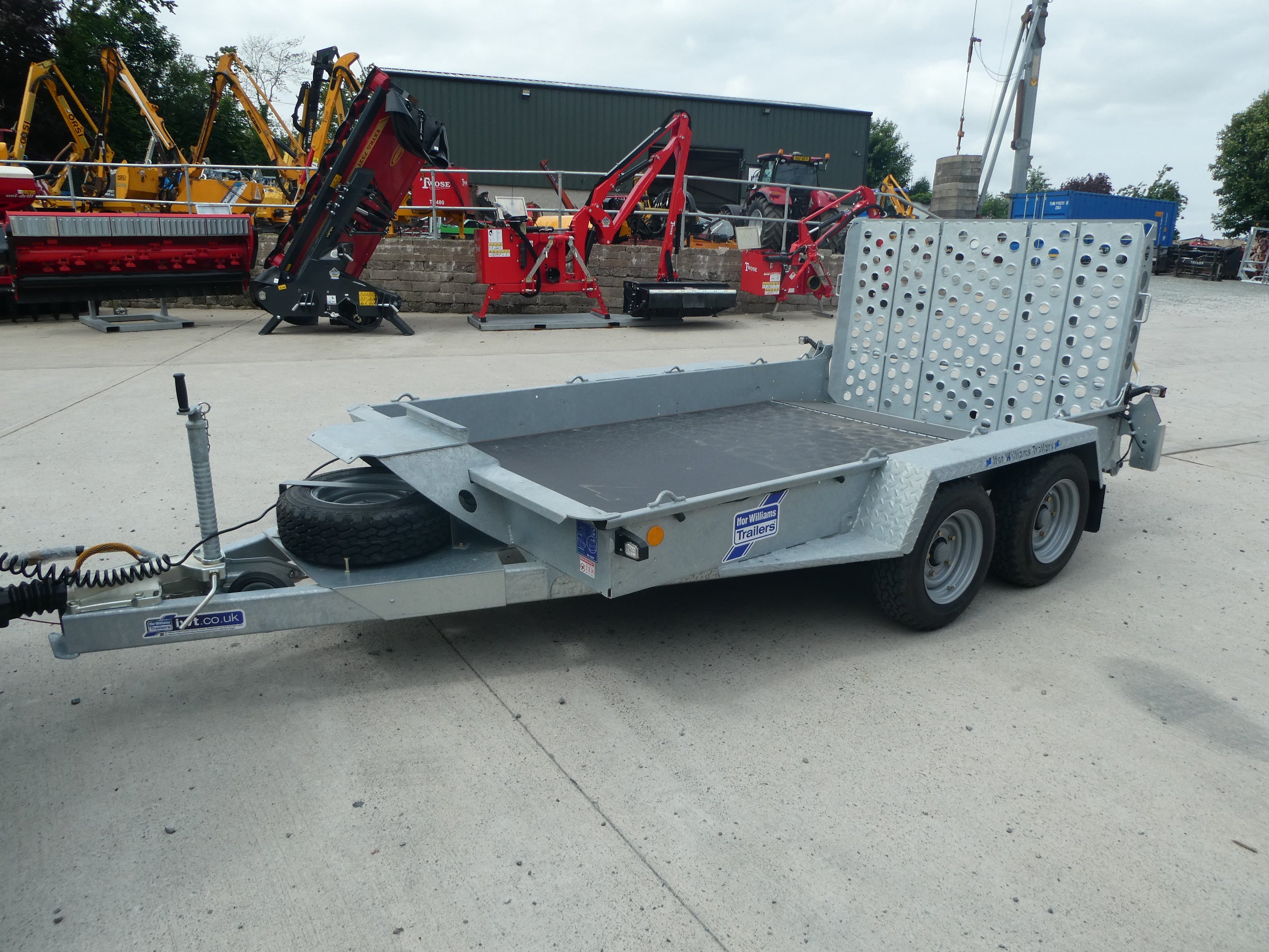Ifor Williams GH106 Plant trailer