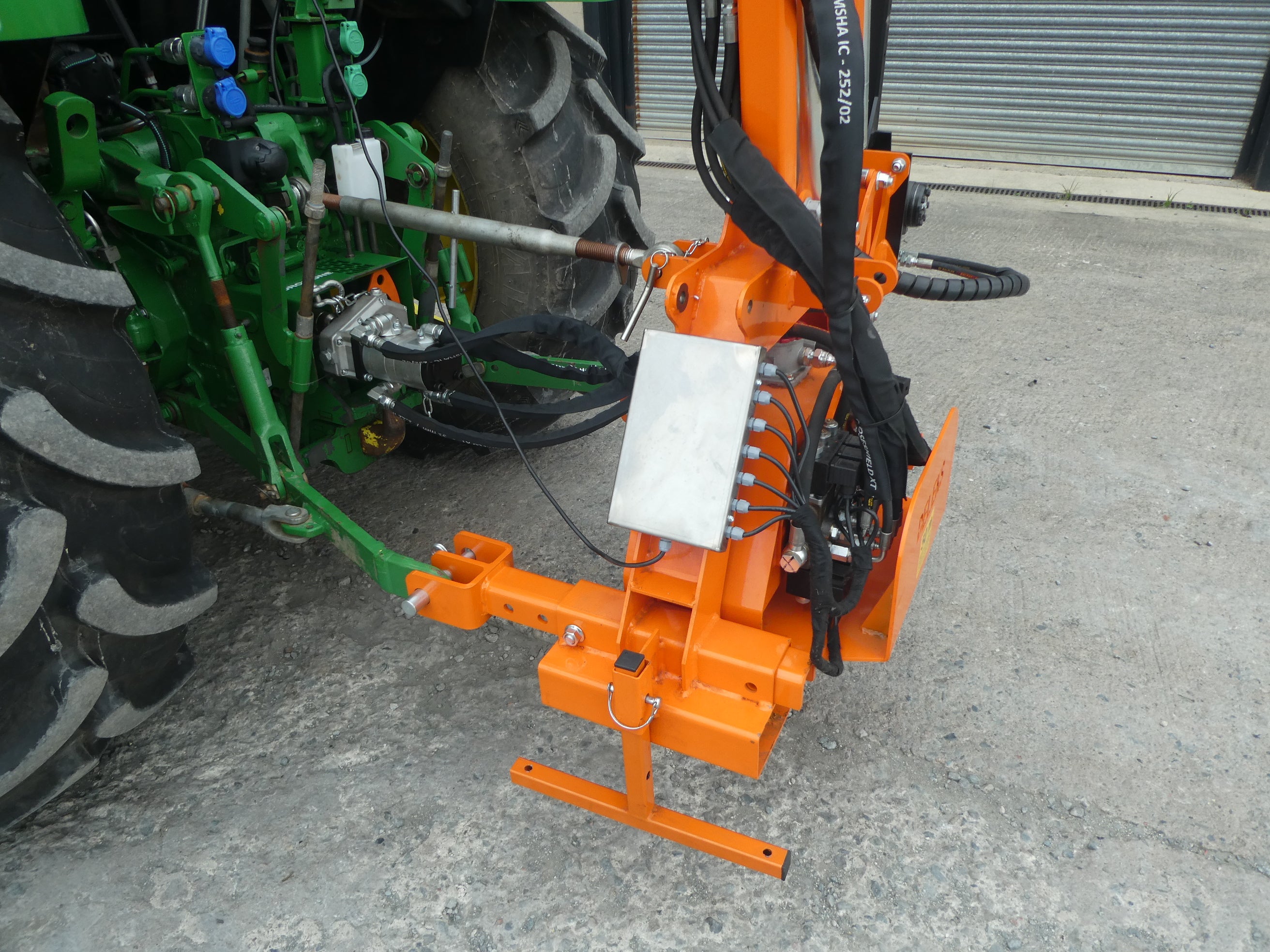 Deleks Fingerbar Hedgecutter