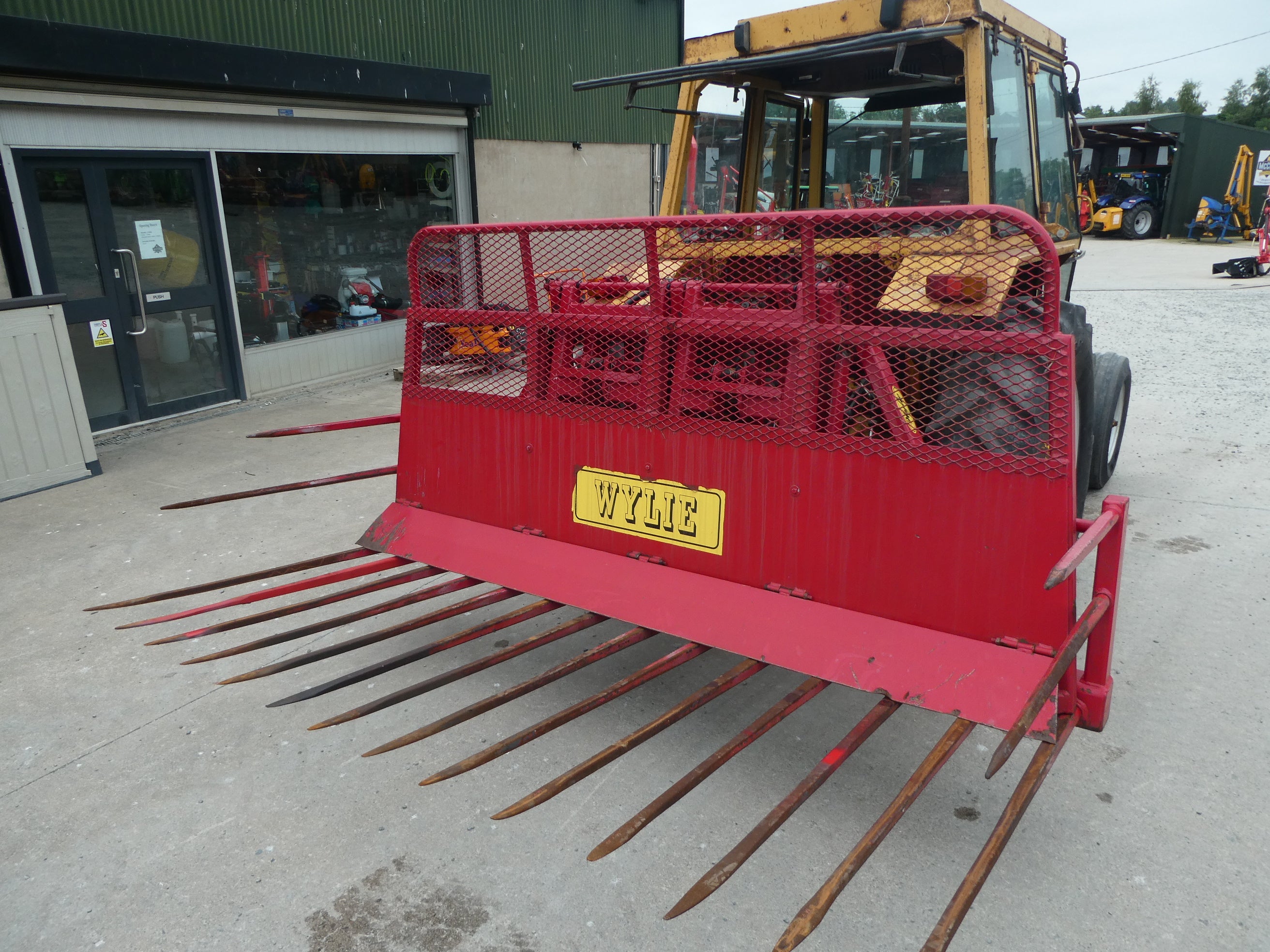 Wylie 14 tine Buckrake
