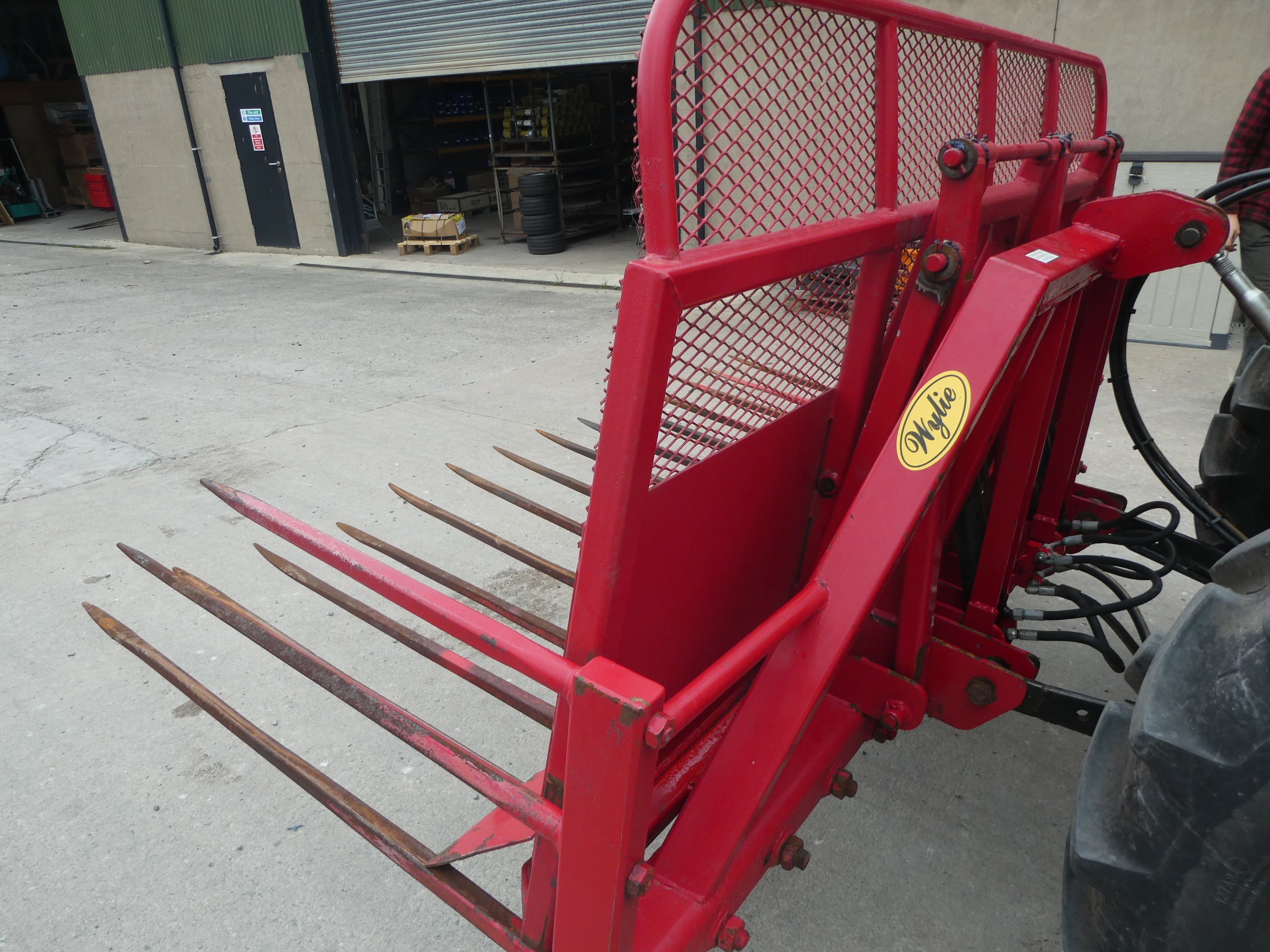 Wylie 14 tine Buckrake