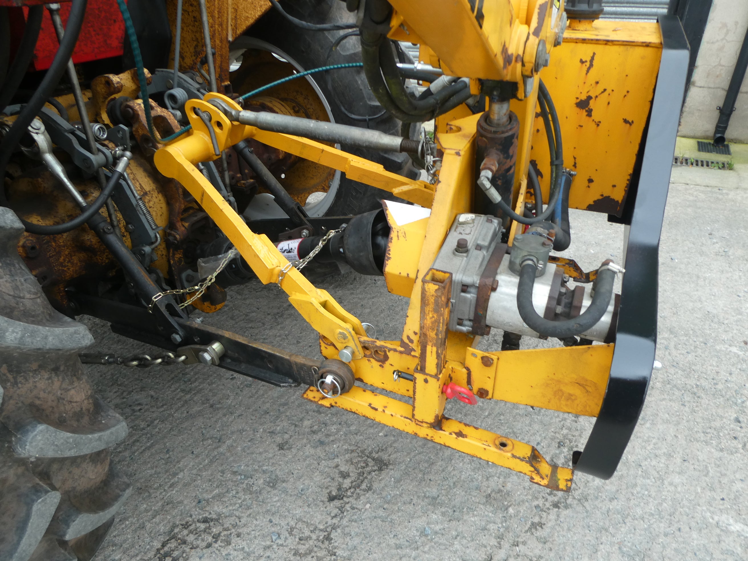 McConnel PA32 Hedgecutter