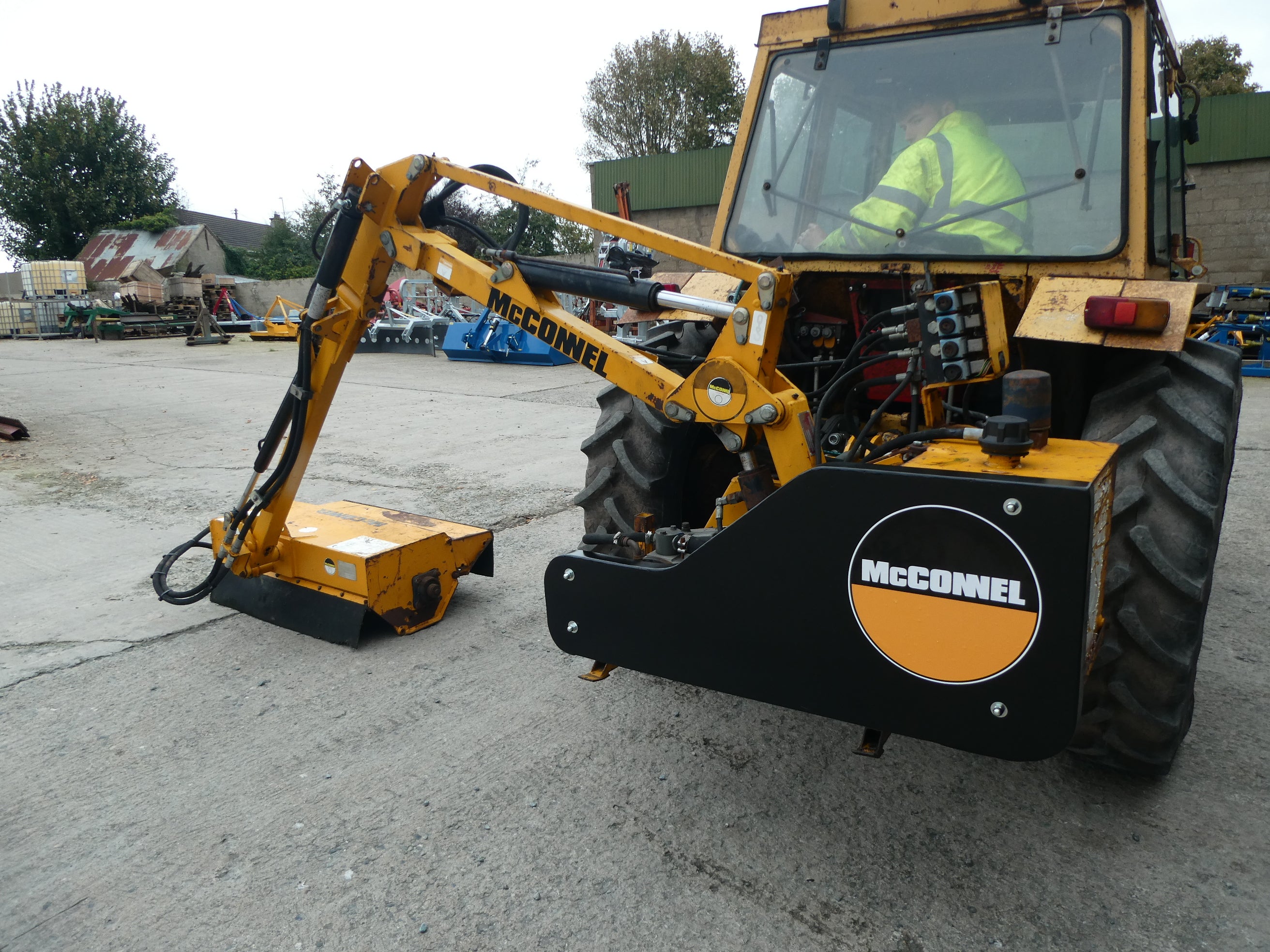 McConnel PA32 Hedgecutter