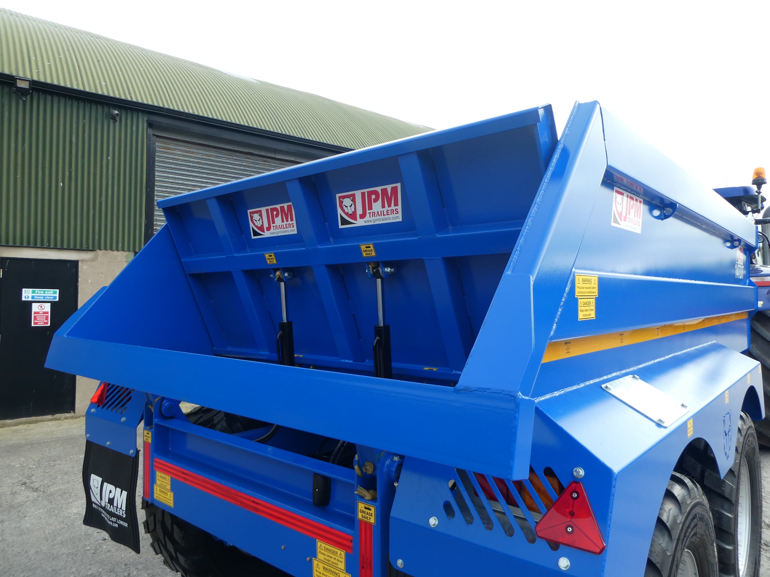 JPM 14 ton dump trailer