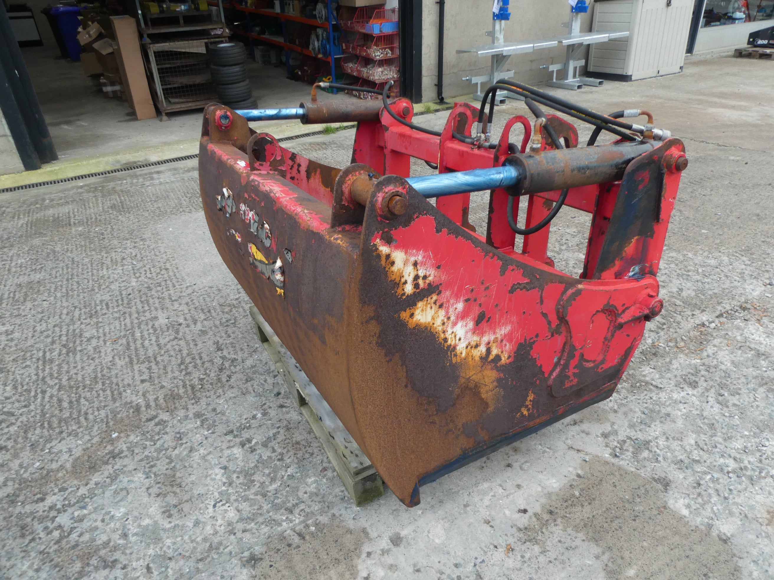 Agrimac 5ft4 Shear Grab