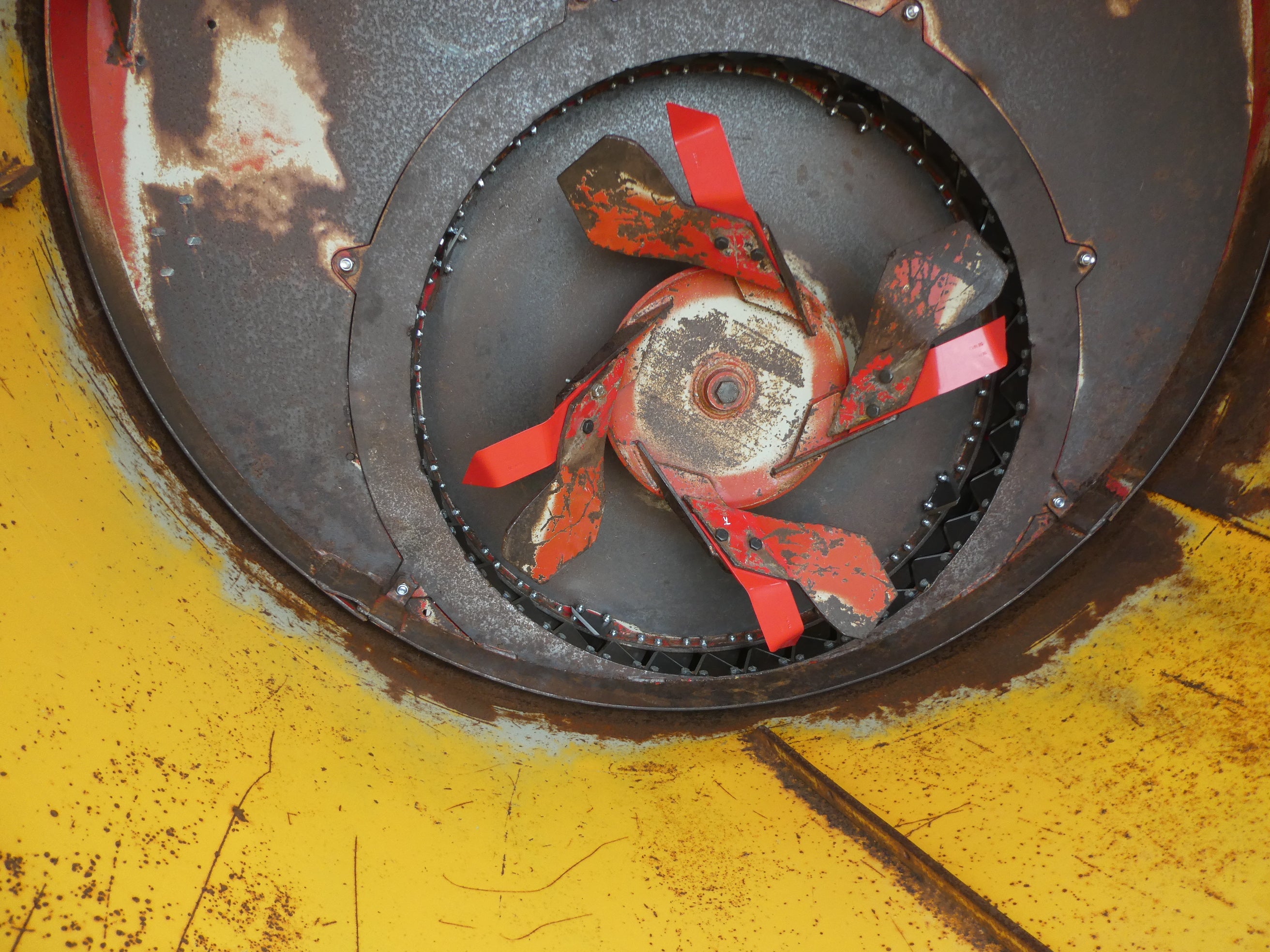 Teagle 404 straw Shredder