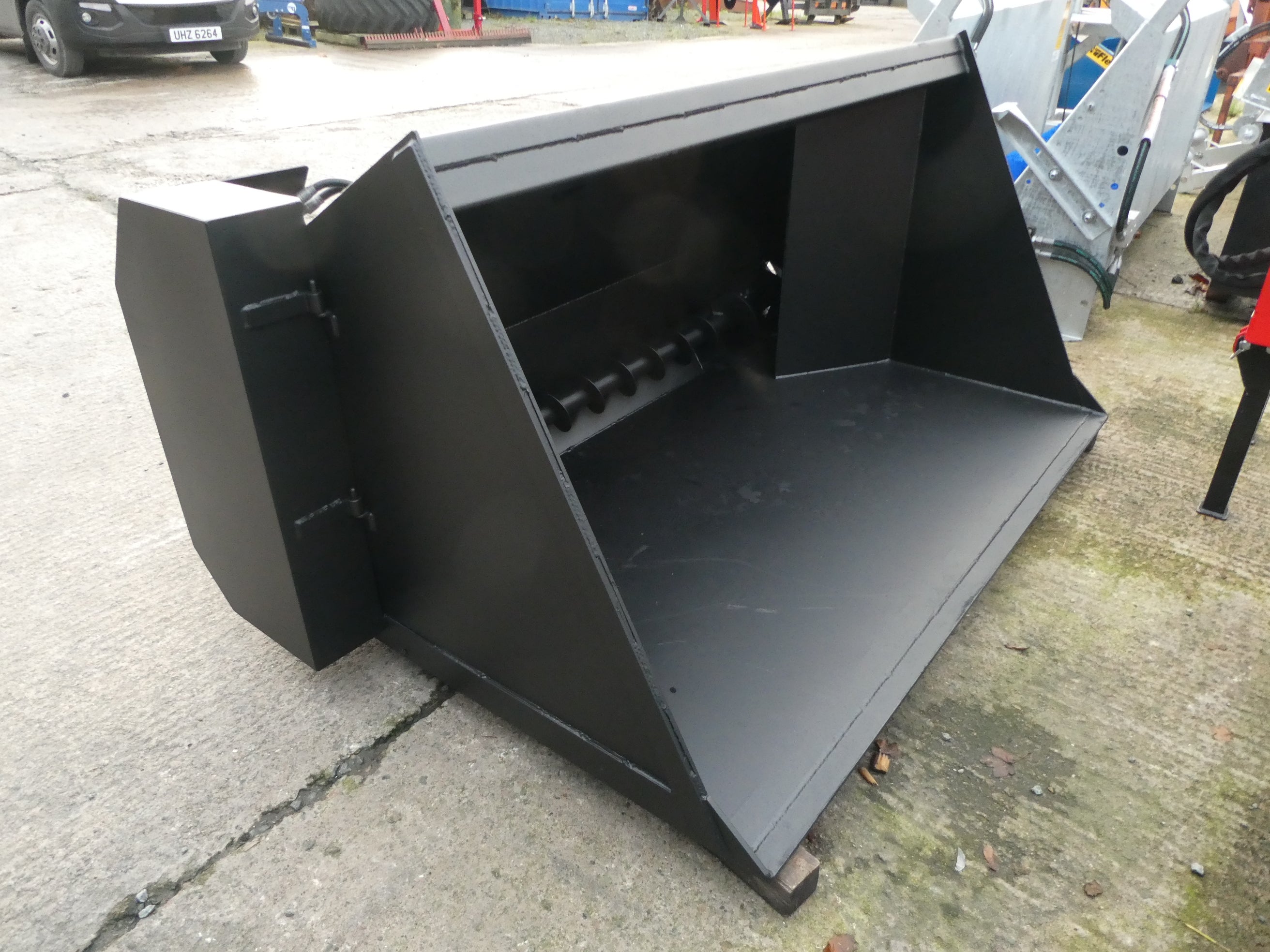 Loader Bucket Beet Chopper