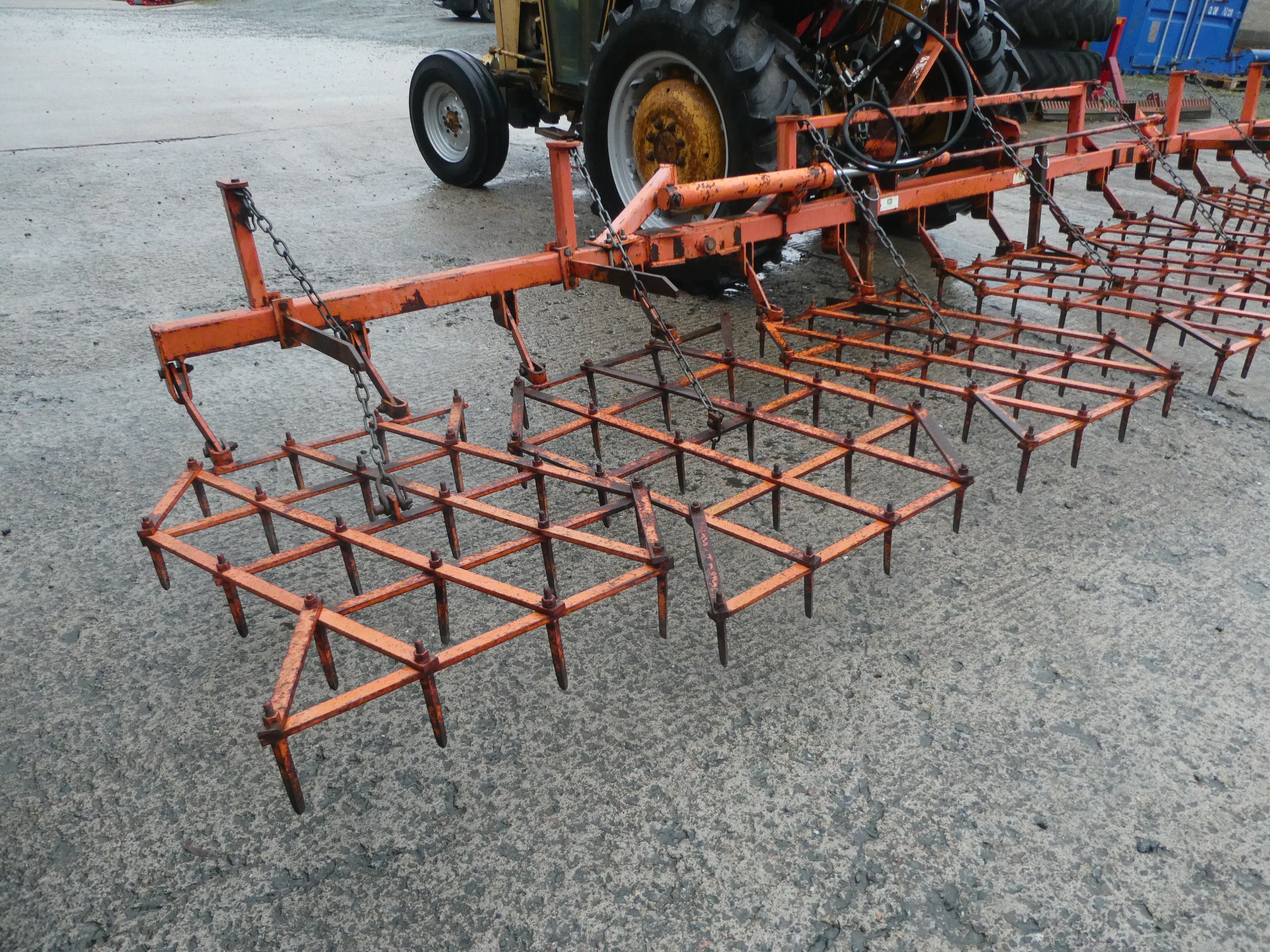 Parmiter 7 section pin harrow