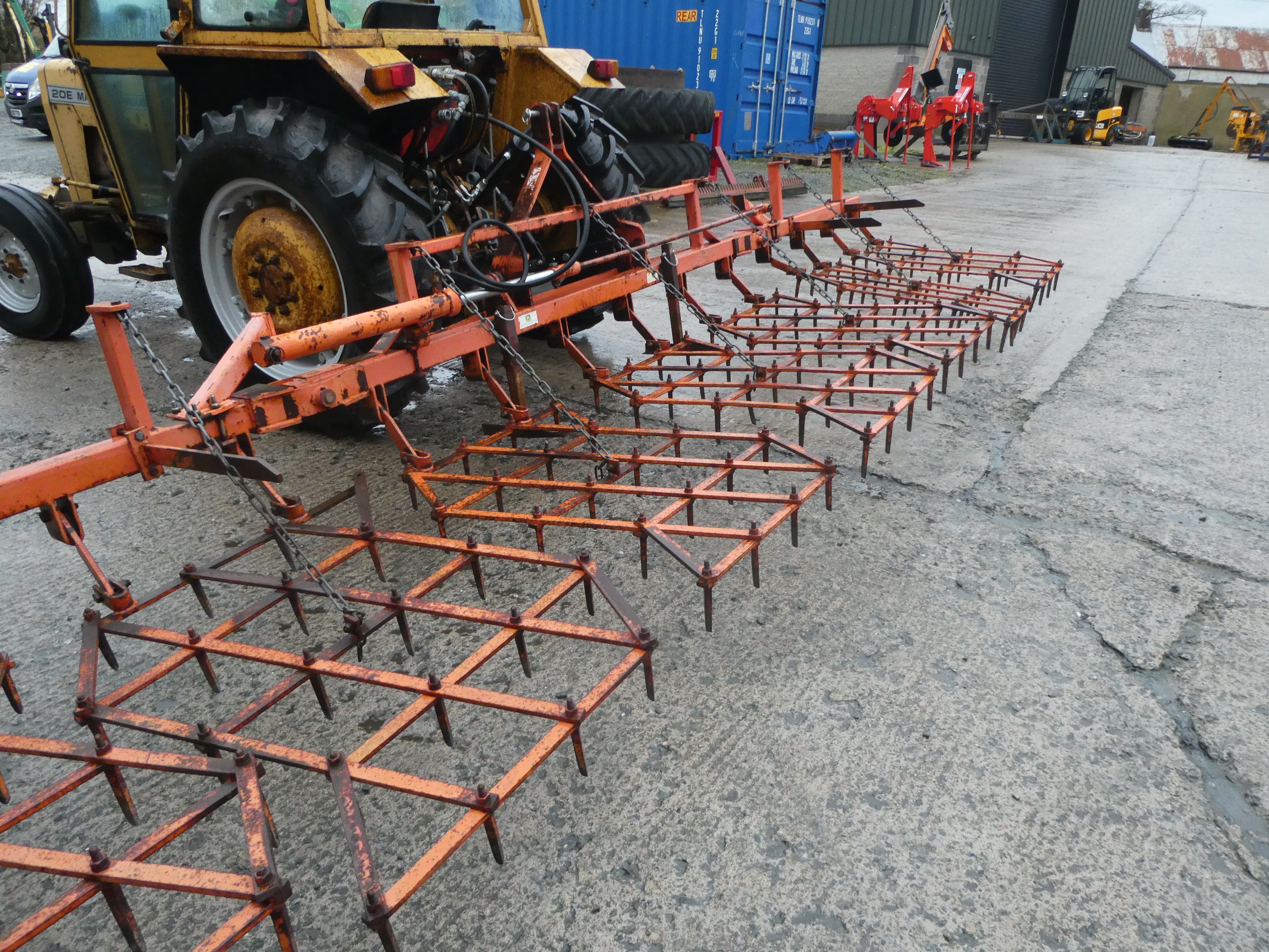 Parmiter 7 section pin harrow