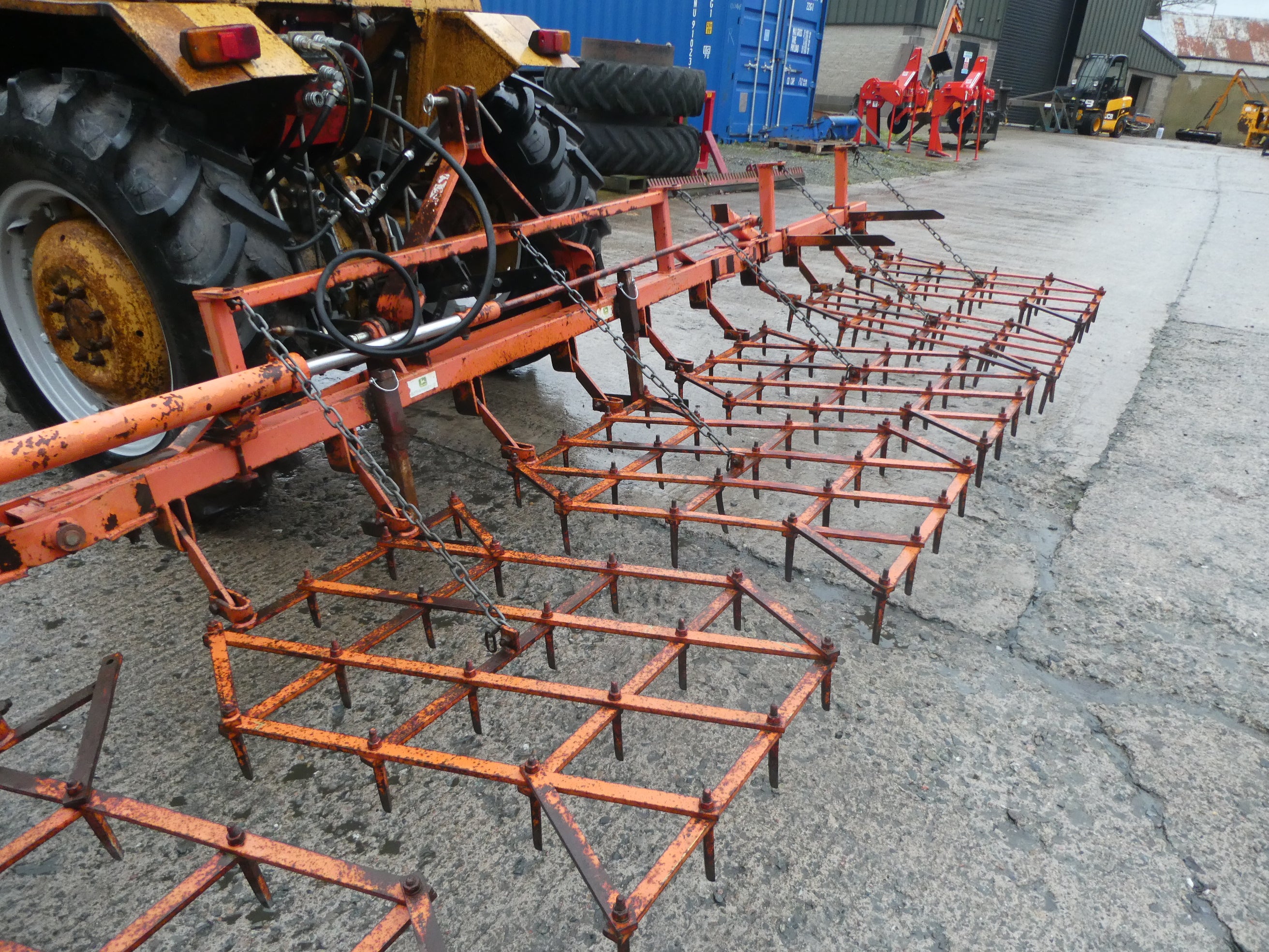 Parmiter 7 section pin harrow