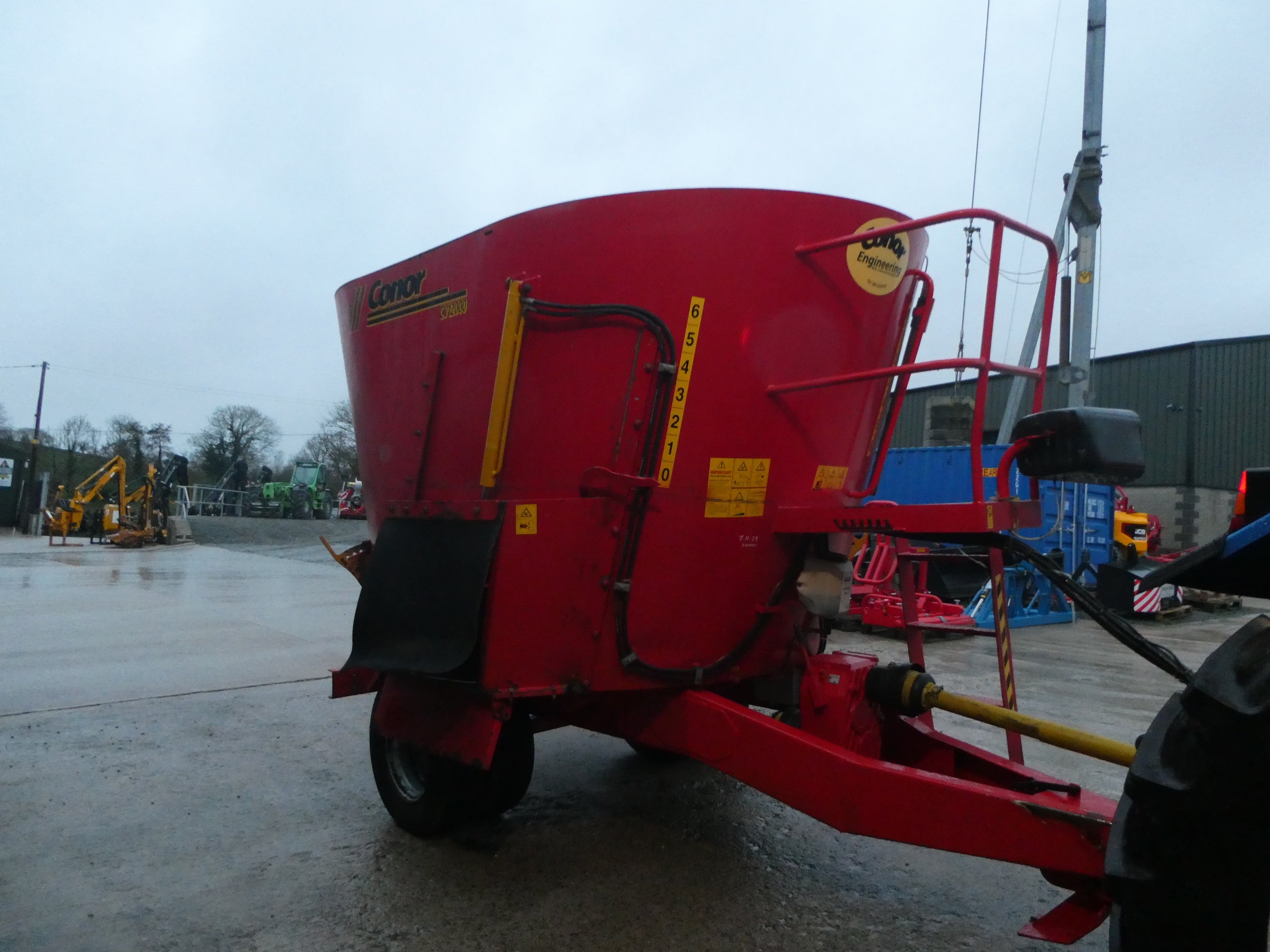 Conor Single auger Tub feeder